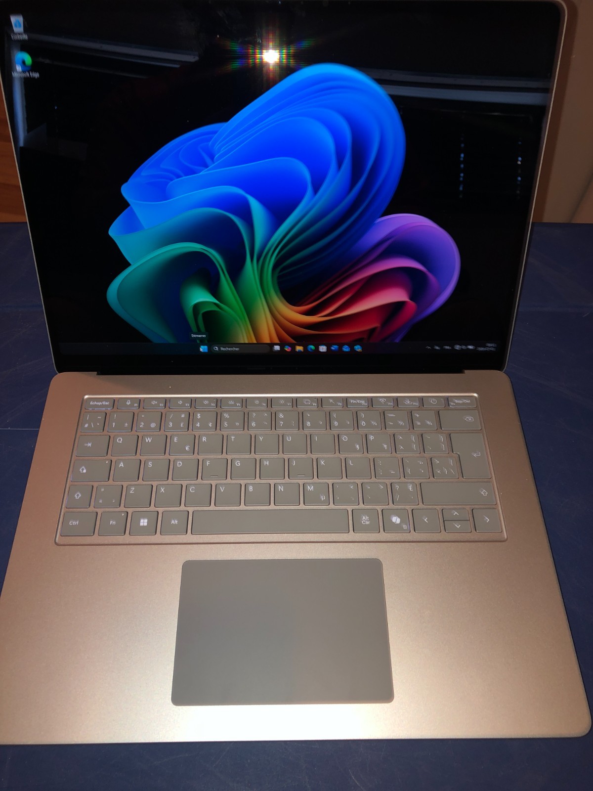 surface laptop snapdragon x2 elite 4.03ghz model 2037 16gb 512 128mb graph NEW