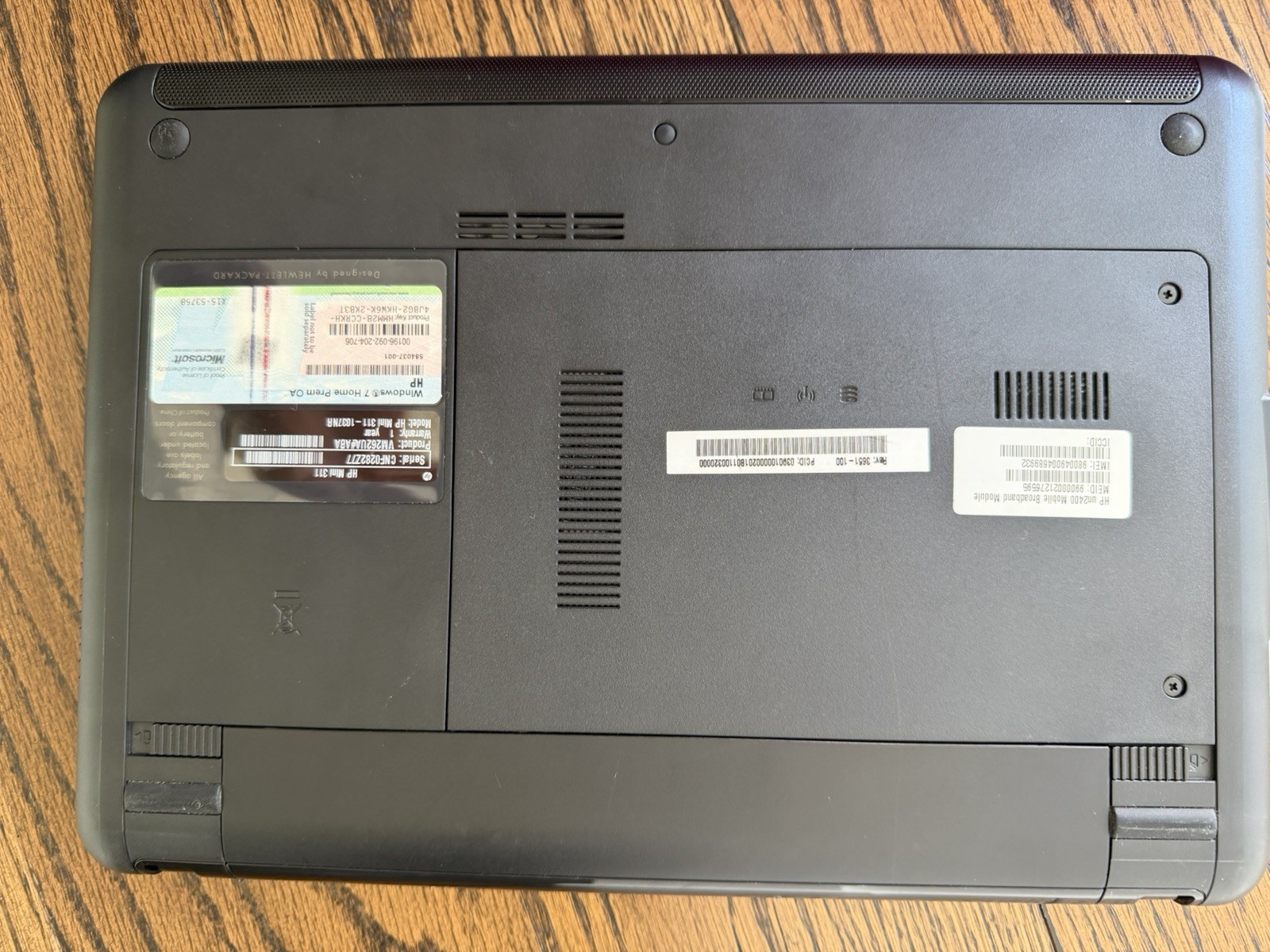 HP Mini Laptop 110-1046NR UNTESTED SOLD AS IS