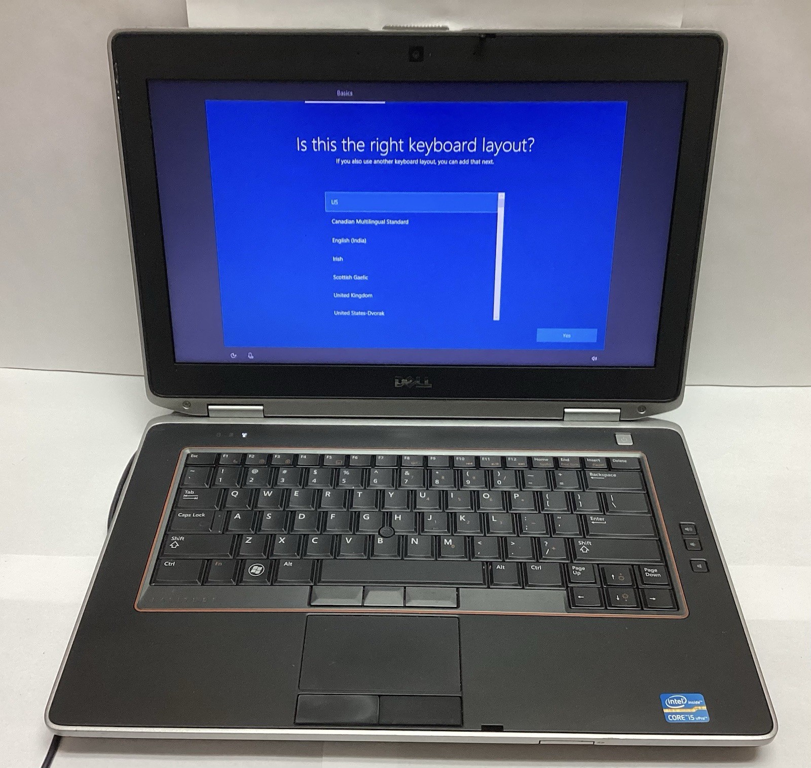 Dell Latitude E6420 Windows 10 14” Laptop Core i5 DVD-RW 4gb 320GB TESTED