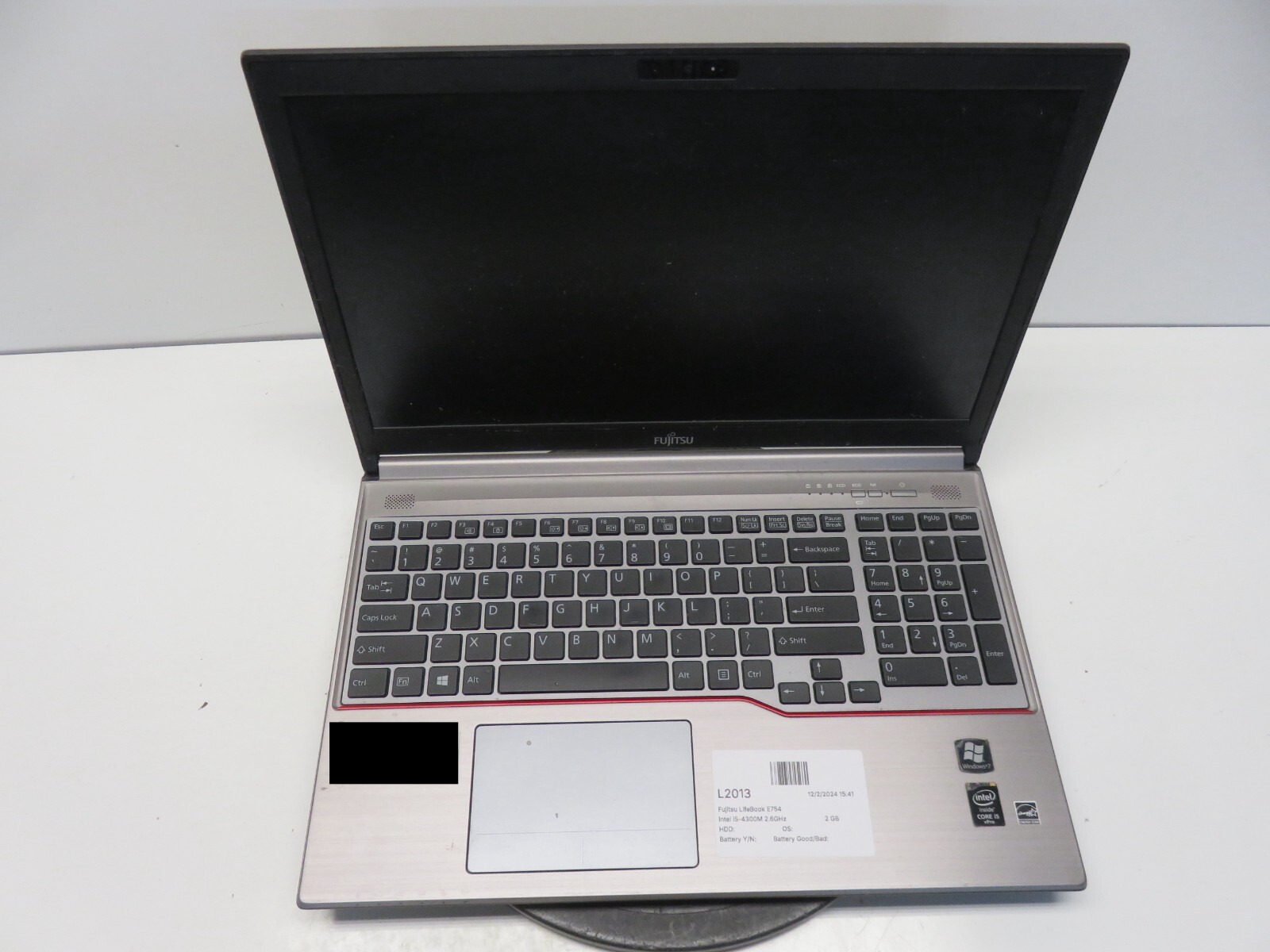 Fujitsu LifeBook E754 Intel i5-4300M 2.6GHz 2 GB NO HDD No Batt