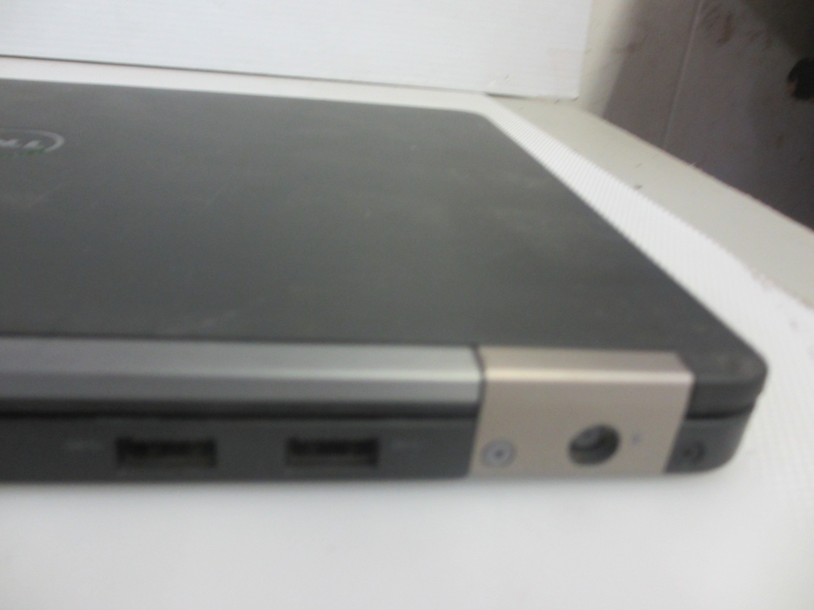 Dell Latitude E7270 i5-6300U 2.4GHZ 8GB Laptop NO OS/ BTRY/ HDD/AC