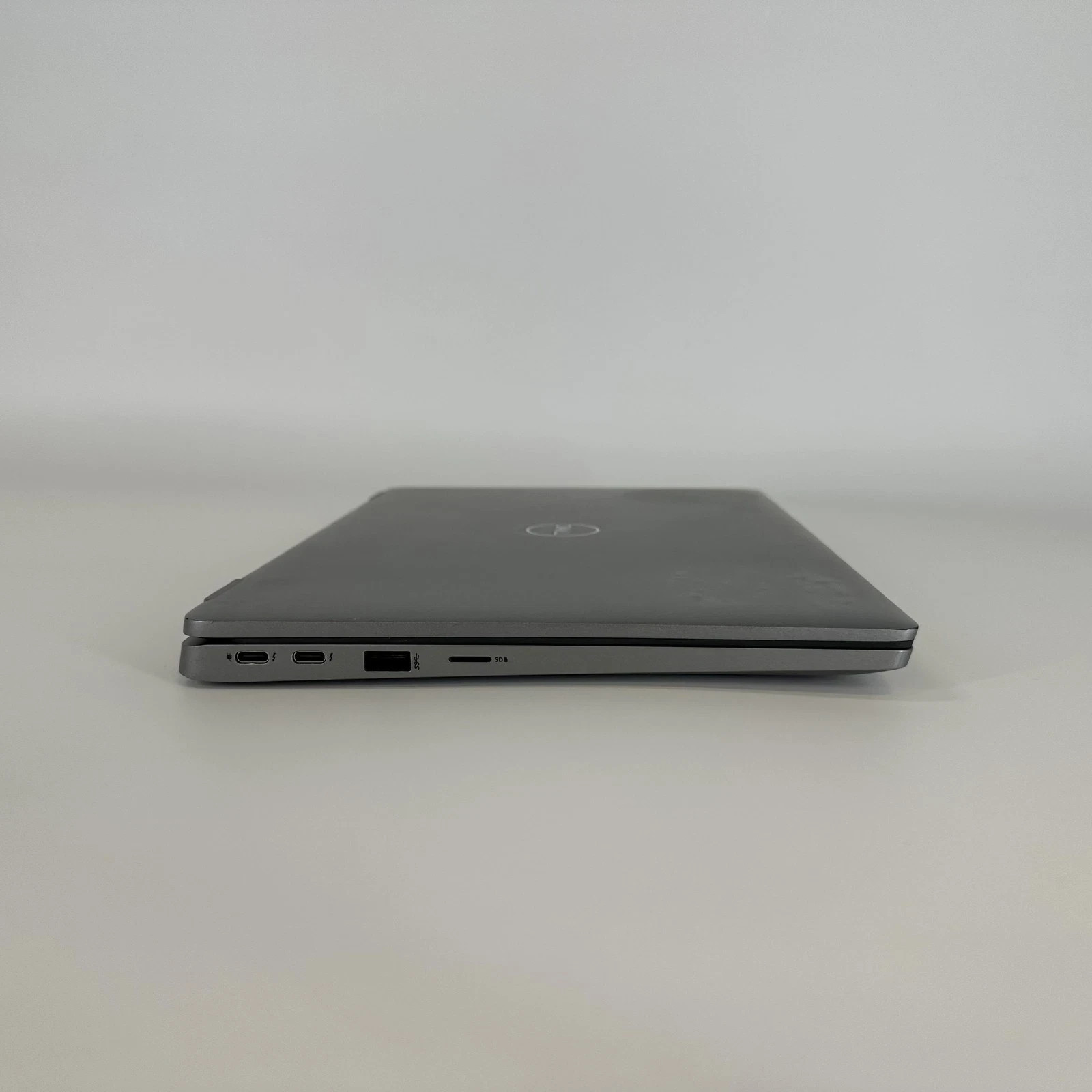 Dell Latitude 5320 13.3” FHD Laptop Intel i7-1185G7 16GB RAM 256GB SSD Win 11Pro