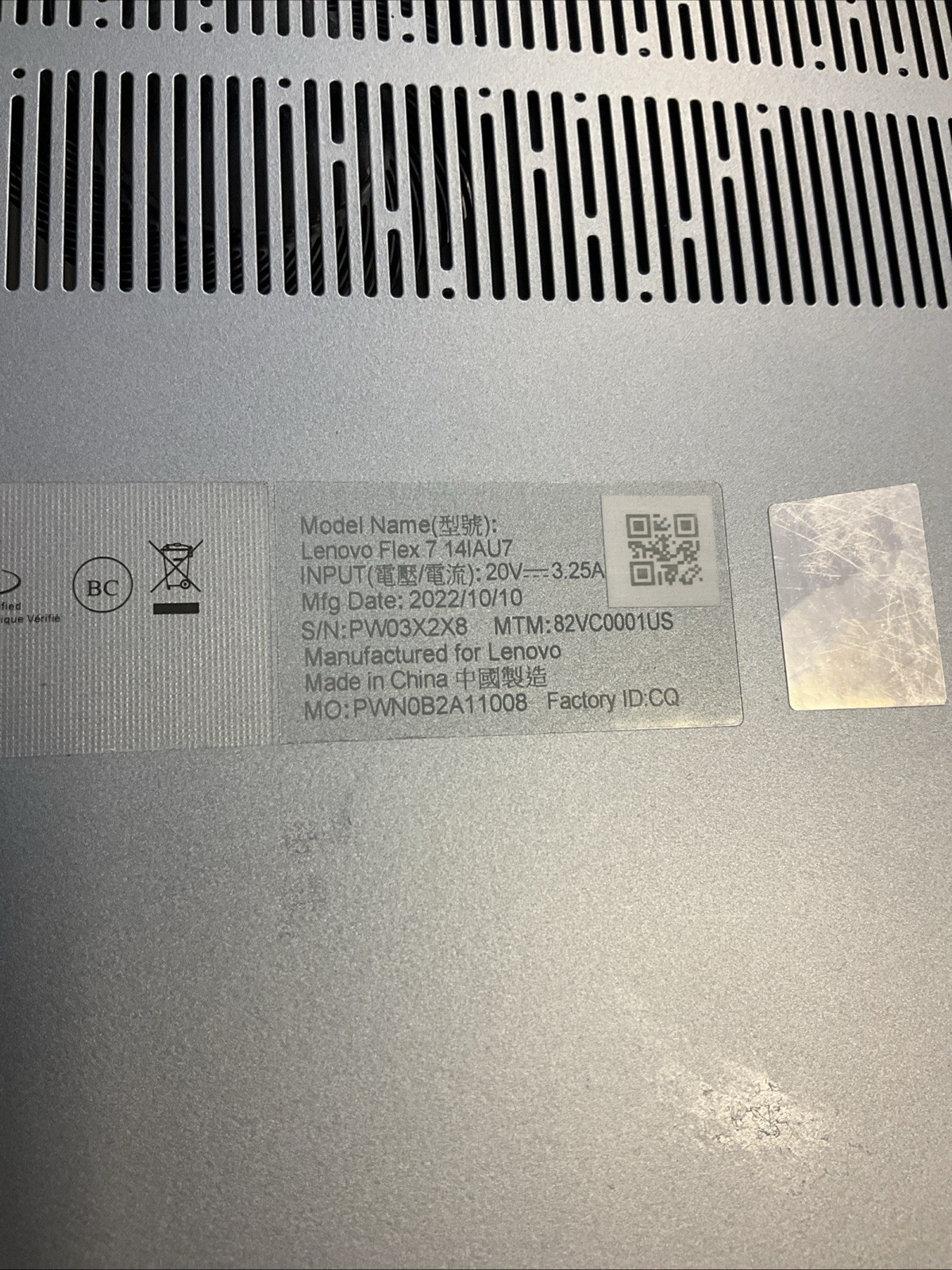 Lenovo Flex 7 14IAU7 14″ TS Notebook, i7-1255U 16GB 512GB W11H Read Description