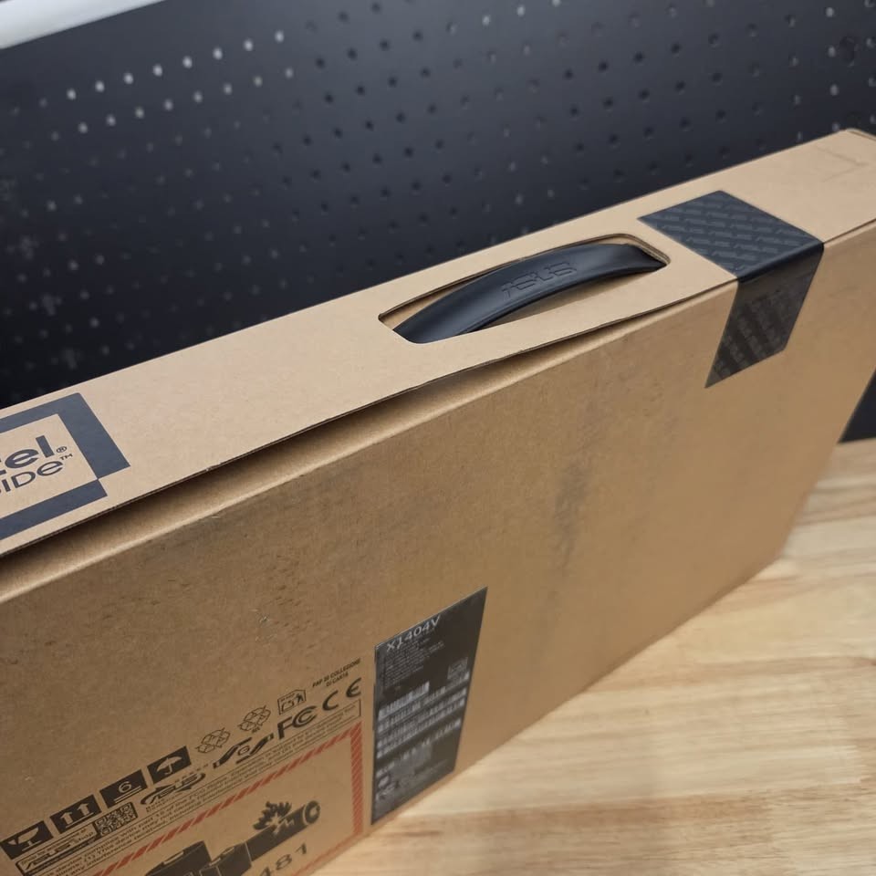 ASUS Vivobook 14 14″ FHD Laptop Intel Core 5 120U | 8GB