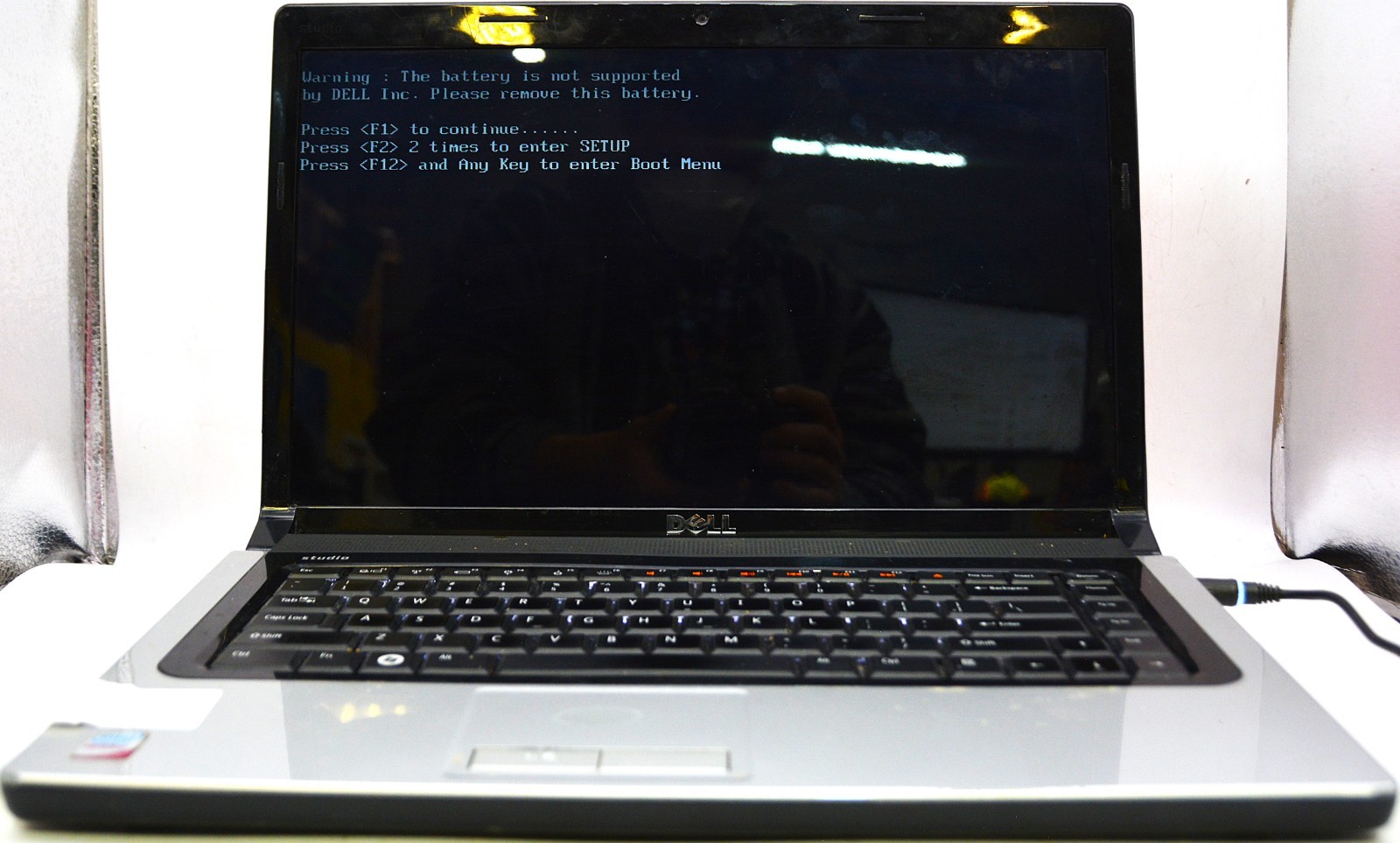 Dell PP39L Core 2 Duo-T6600 3GB DDR2 NO OS/NO STORAGE *PARTS/REPAIR/READ*