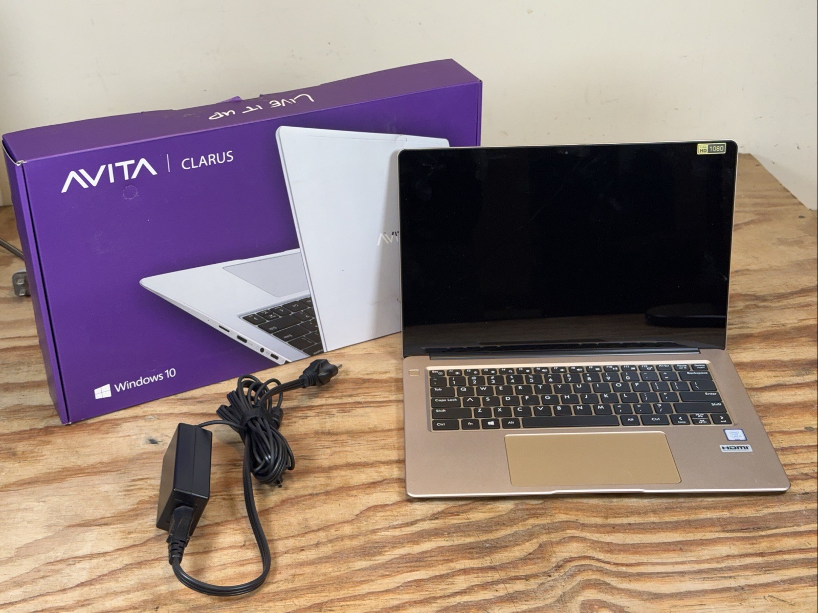 AVITA Clarus CN6314 F551 Gold HDMI 14″ Intel Core i5 7th Gen Laptop For Parts