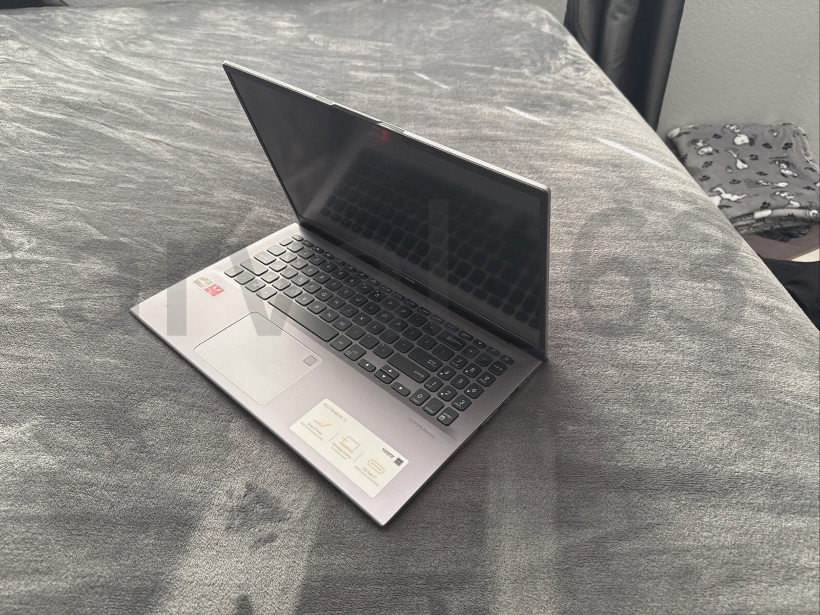 ASUS VivoBook X512DA/F512DA – AMD Ryzen 7 3700U Processor – 8GB Ram – 512 GB SSD