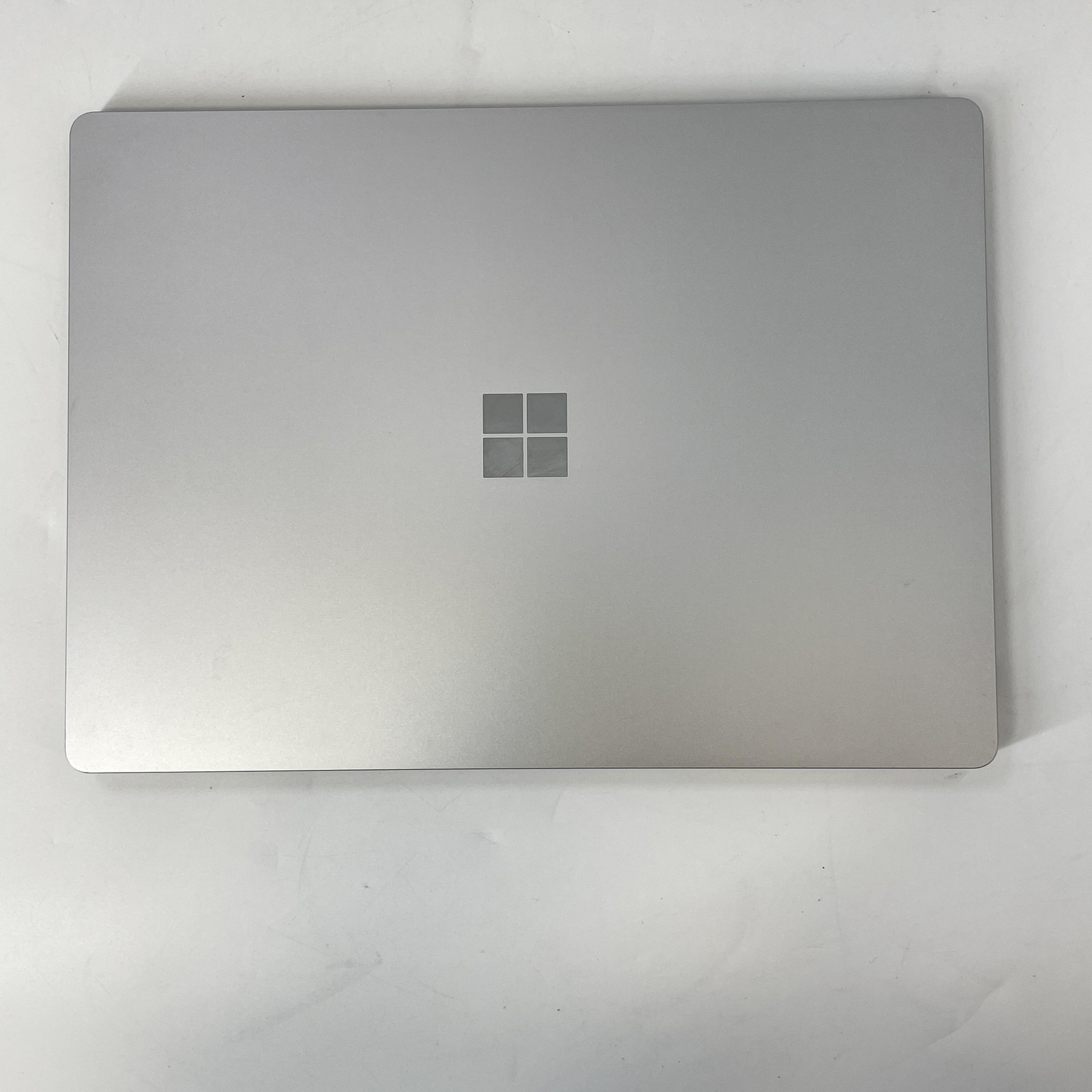 Microsoft Surface Laptop 5 13 2K TOUCH 2.5 GHz i5-1235U 16GB 512GB SSD Very Good