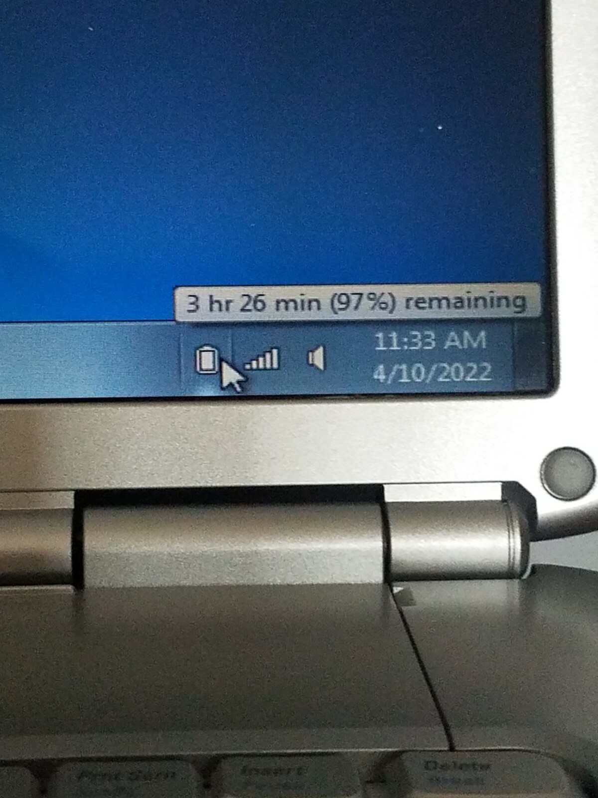 Dell Inspiron 1521 15.6”(AMD Dual-Core @ 1.8GHz ,2GB RAM ,40GB HDD) Win 7