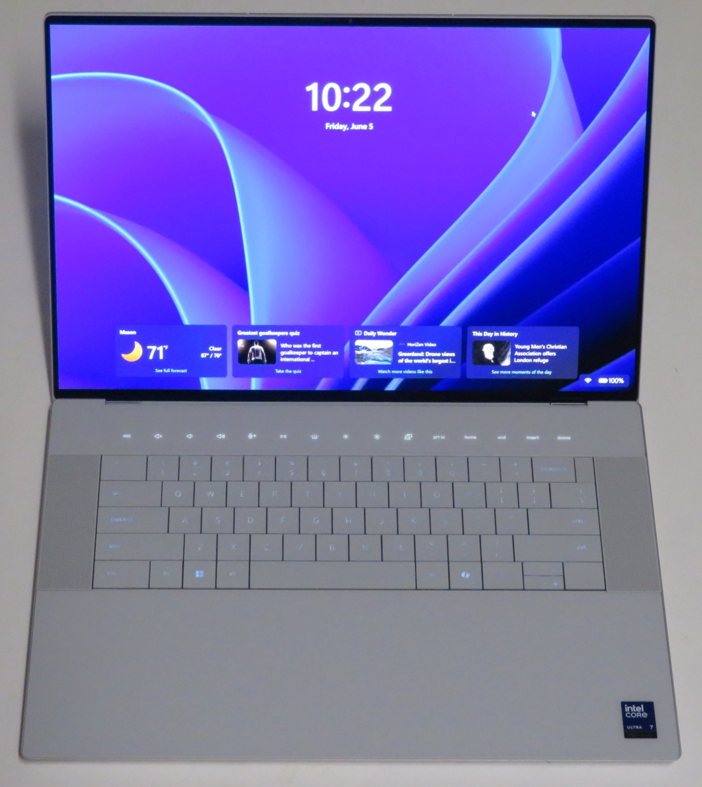 Dell Premium 16.3″4K OLED Touch Laptop Intel Ultra 7 255H 32GB RAM 1TB RTX 5050