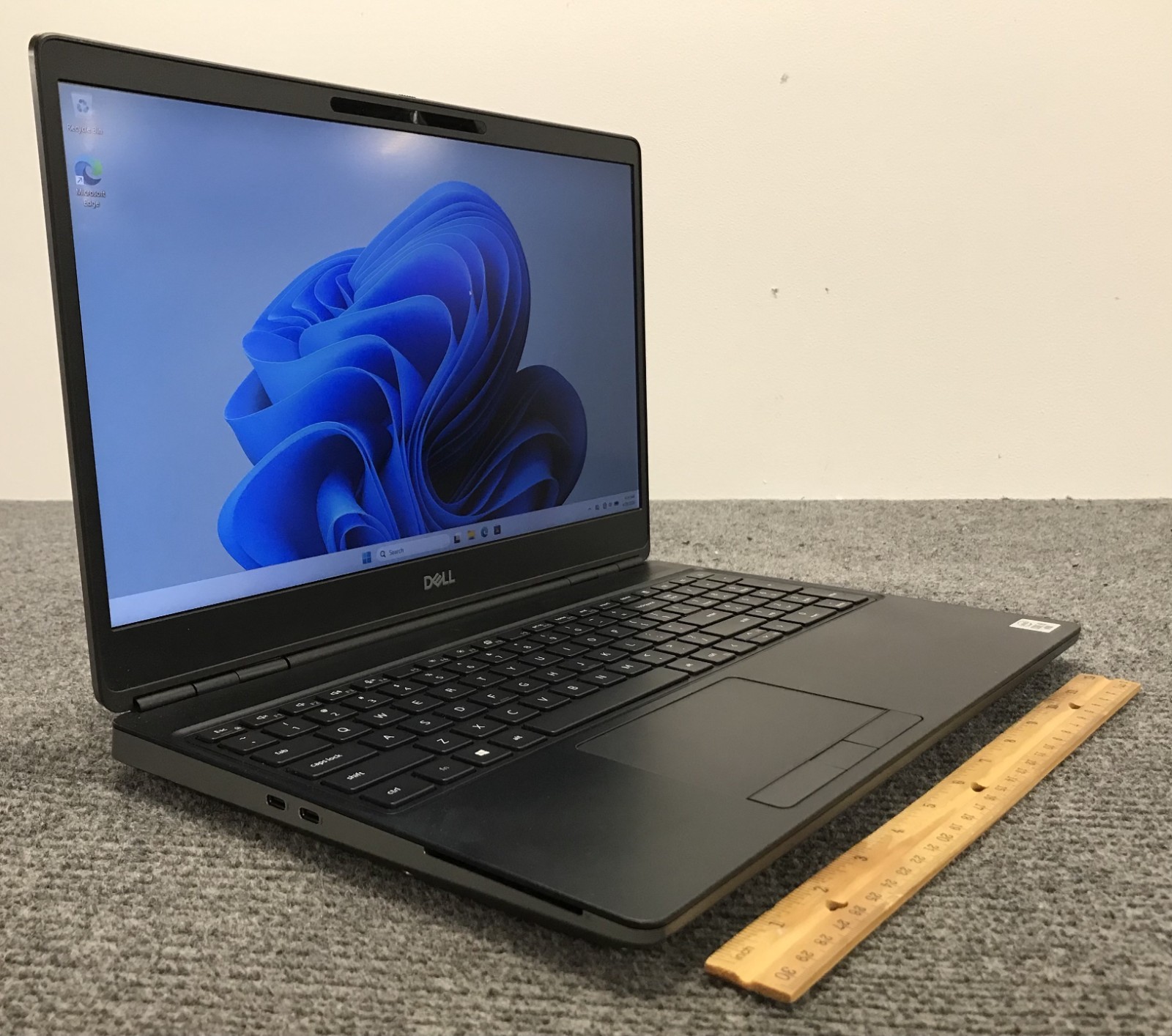 Dell Precision 7550 15.6″ Laptop i9-10885H 64GB RAM 1TB NVMe RTX 4000, As Is