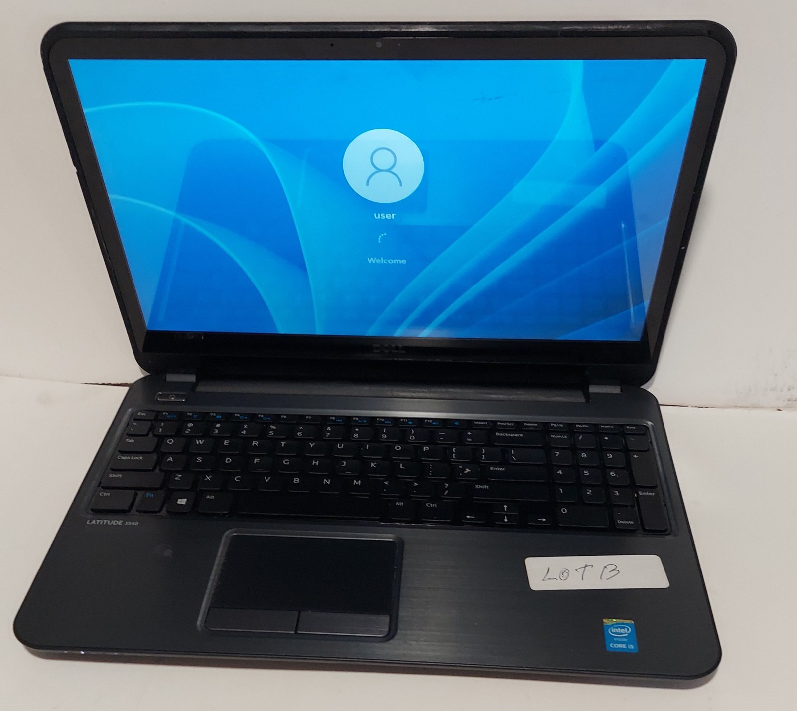 DELL LATITUDE 3540 i5 1TB 16 RAM GOOD CONDITION