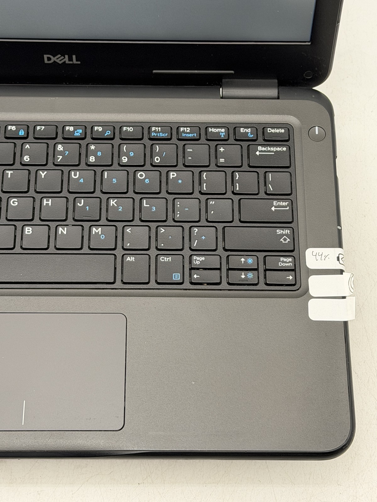 Dell Latitude 3310 13.3in i5-8265U 8GB 128GB NO OS *READ*