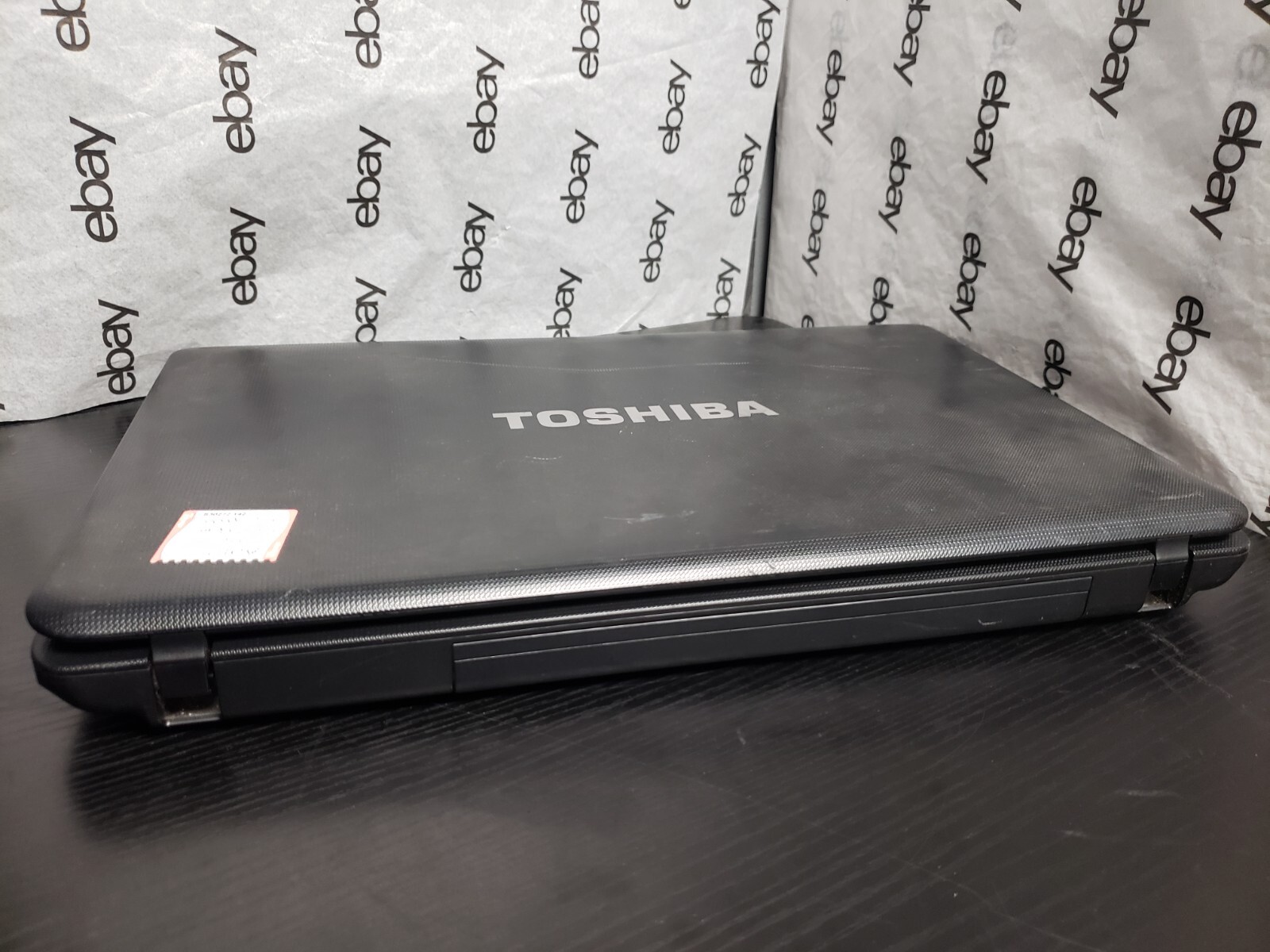 Toshiba Satellite C650D 15.6″ | AMD E-240@1.5GHz | 3GB RAM | 256GB SSD*NO OS/BAT