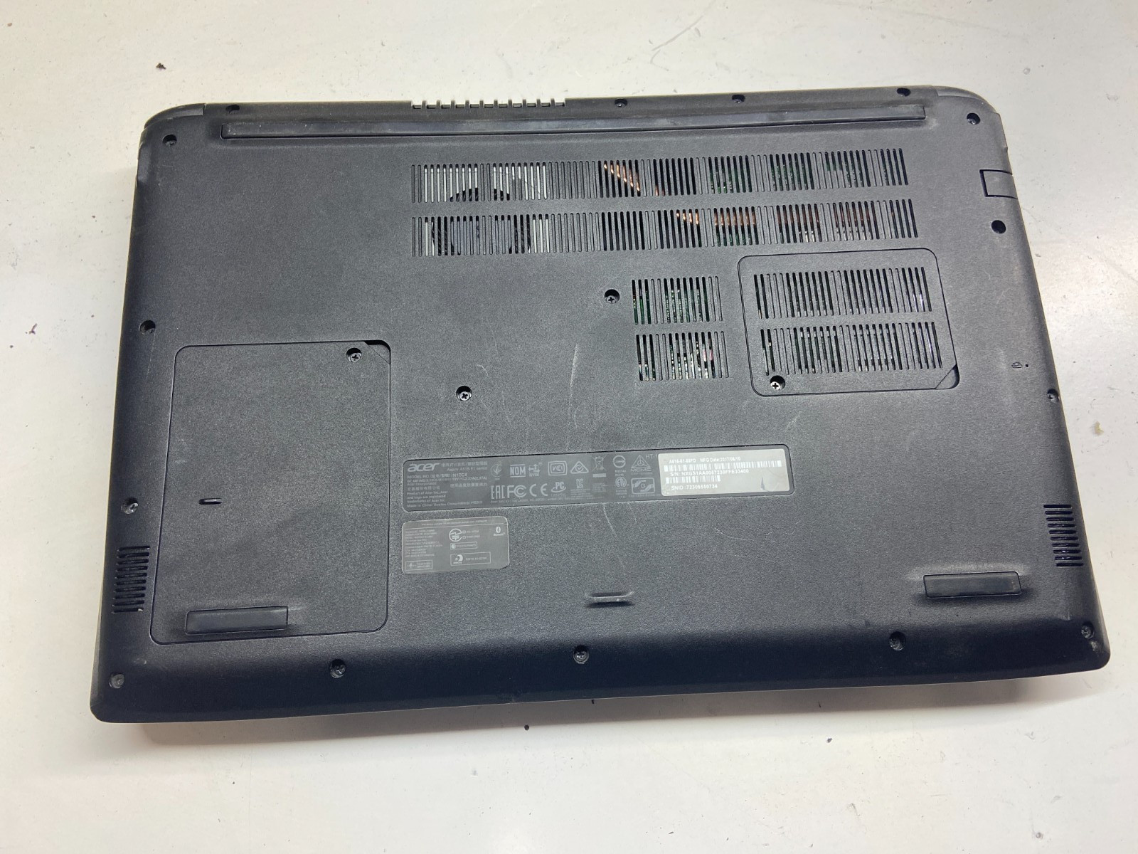 Acer Aspire A515-51 55FD Intel Core i5-7200u 2.5GHz 8GB NO HDD Bad Battery