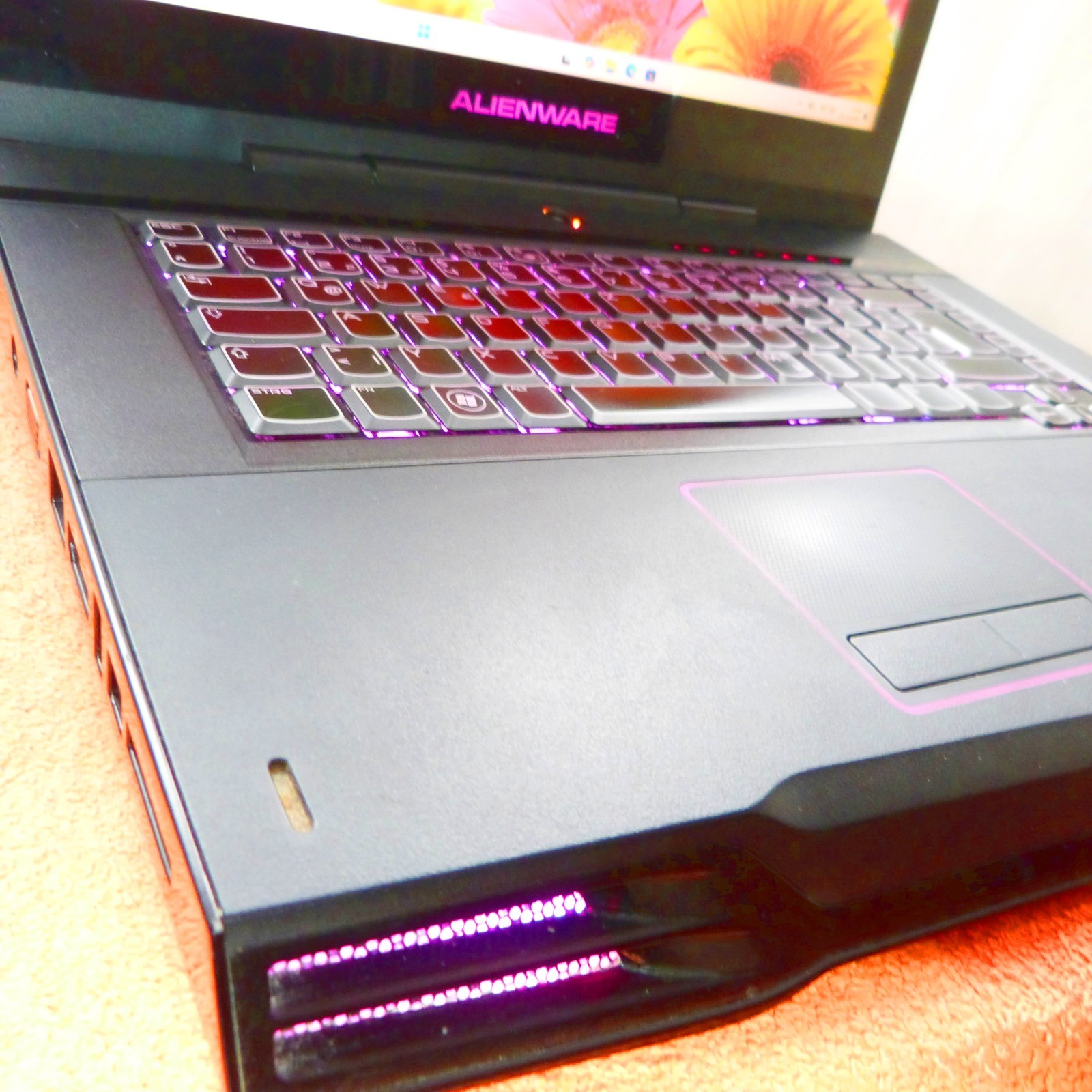 XXL LOT Alienware M15x R1 15″ l 2TB SSD Windows 11 l TURBO i5 I GeForce GTX