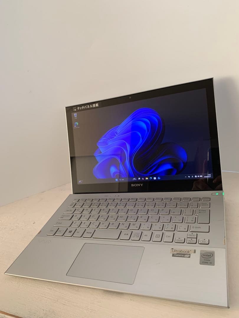 Sony VAIO SVP112A1CN Ultrabook Silver Used Japan Genuine