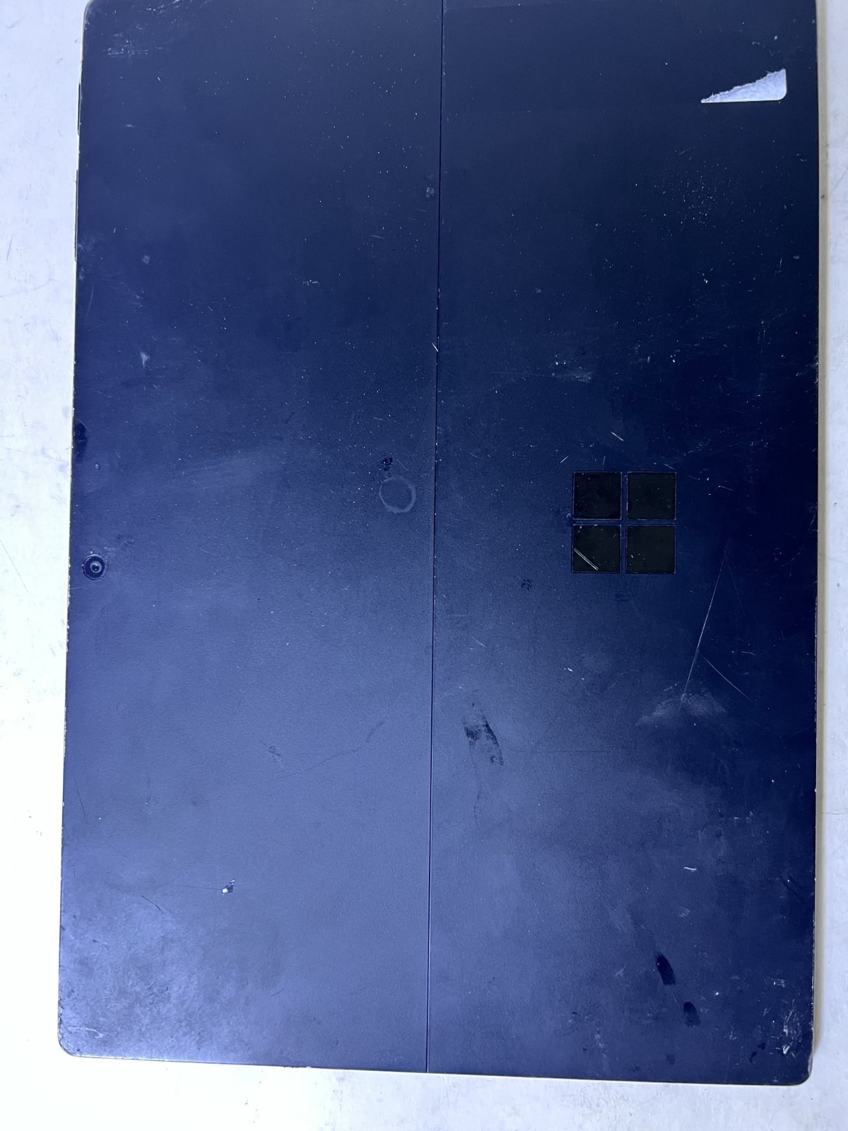 Microsoft Surface Pro 7 1866 12″ i5-1035G4 8GB 256GB No Screen For Repair *READ*