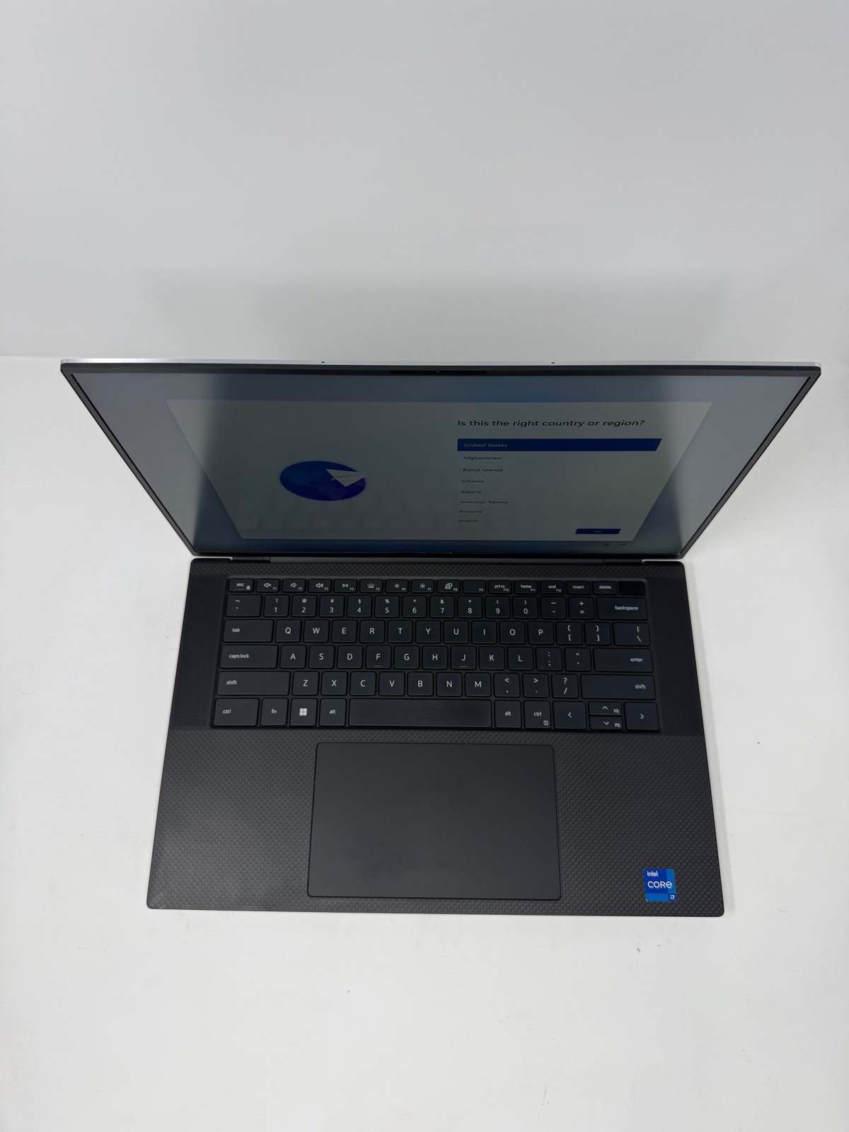 Dell XPS 15 9520 NVIDIA GeForce RTX 3050 Ti Mobile 12th Gen i7-12700H 16GB