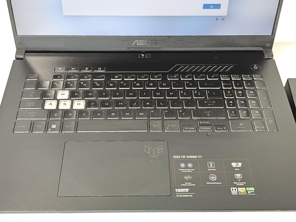 ASUS TUF Gaming F17 Laptop 3050 Geforce 512GB 16GB Intel i5 2.50 GHZ (AM1096901)