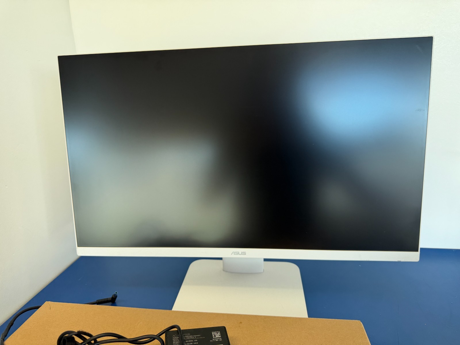 ASUS V400 AiO 24″ All-in-One PC Intel Core i3-1315U 16GB DDR5 512GB SSD V440VAK