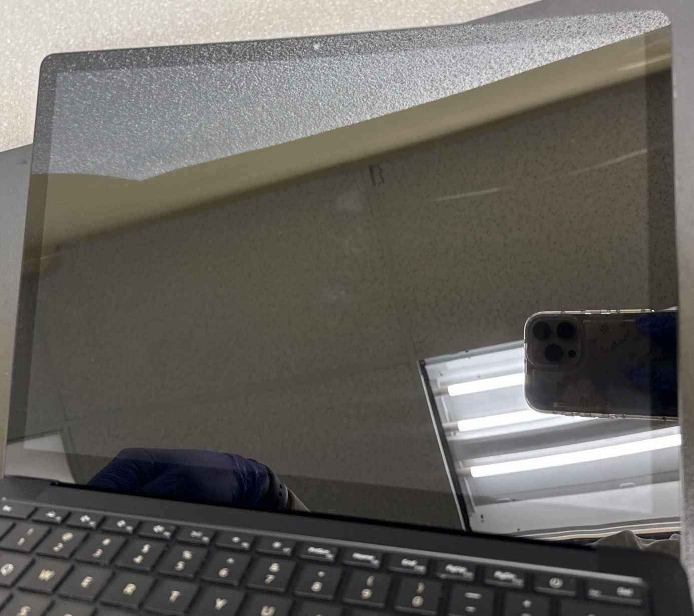 Microsoft Surface Laptop 3 | 13.5″| i5-1035G7 | 8GB RAM | 256GB | Win 11
