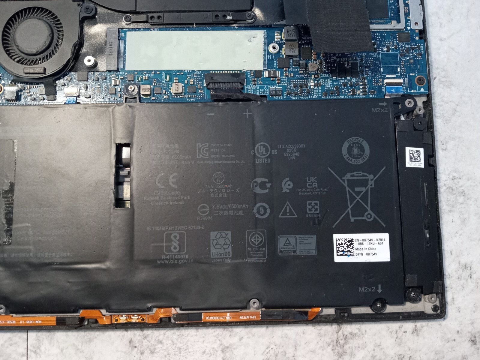 Dell XPS 13 7390 13″ Laptop Intel Core i7 PARTS OR REPAIR -FM