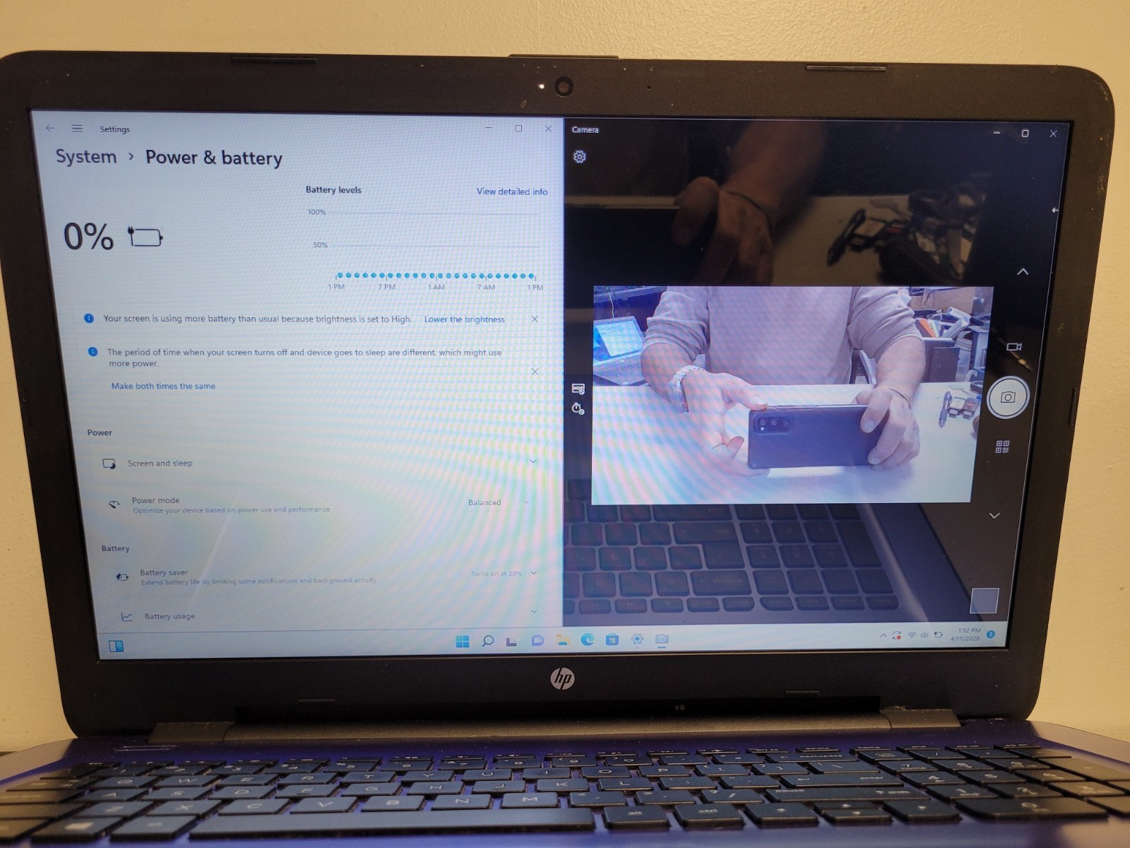 Hp notebook 17-y013cy Radeon A12 9700p 2500mhz 12gb ram 256gb charger*8CG6472F1D