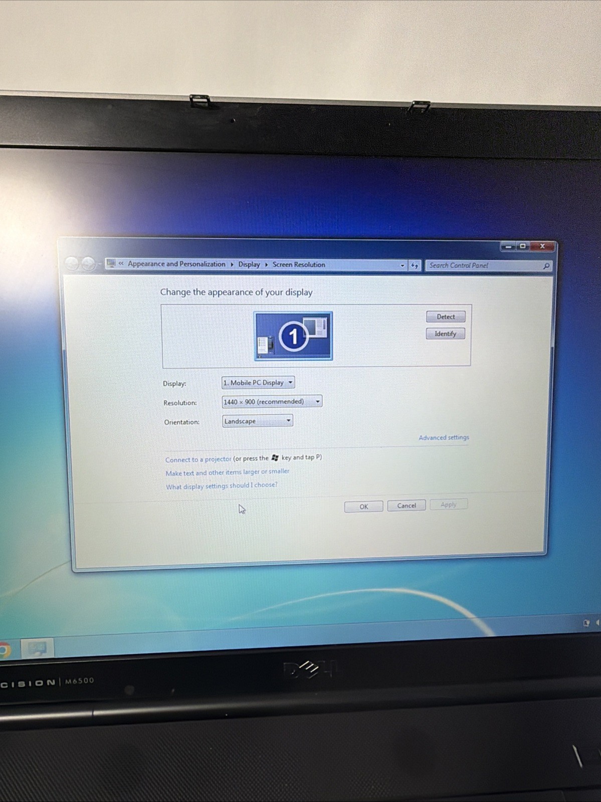 Dell Precision M6500 17” Win 7 Workstation i7 Quad, 8GB, Nvidia FX2800, 128gb