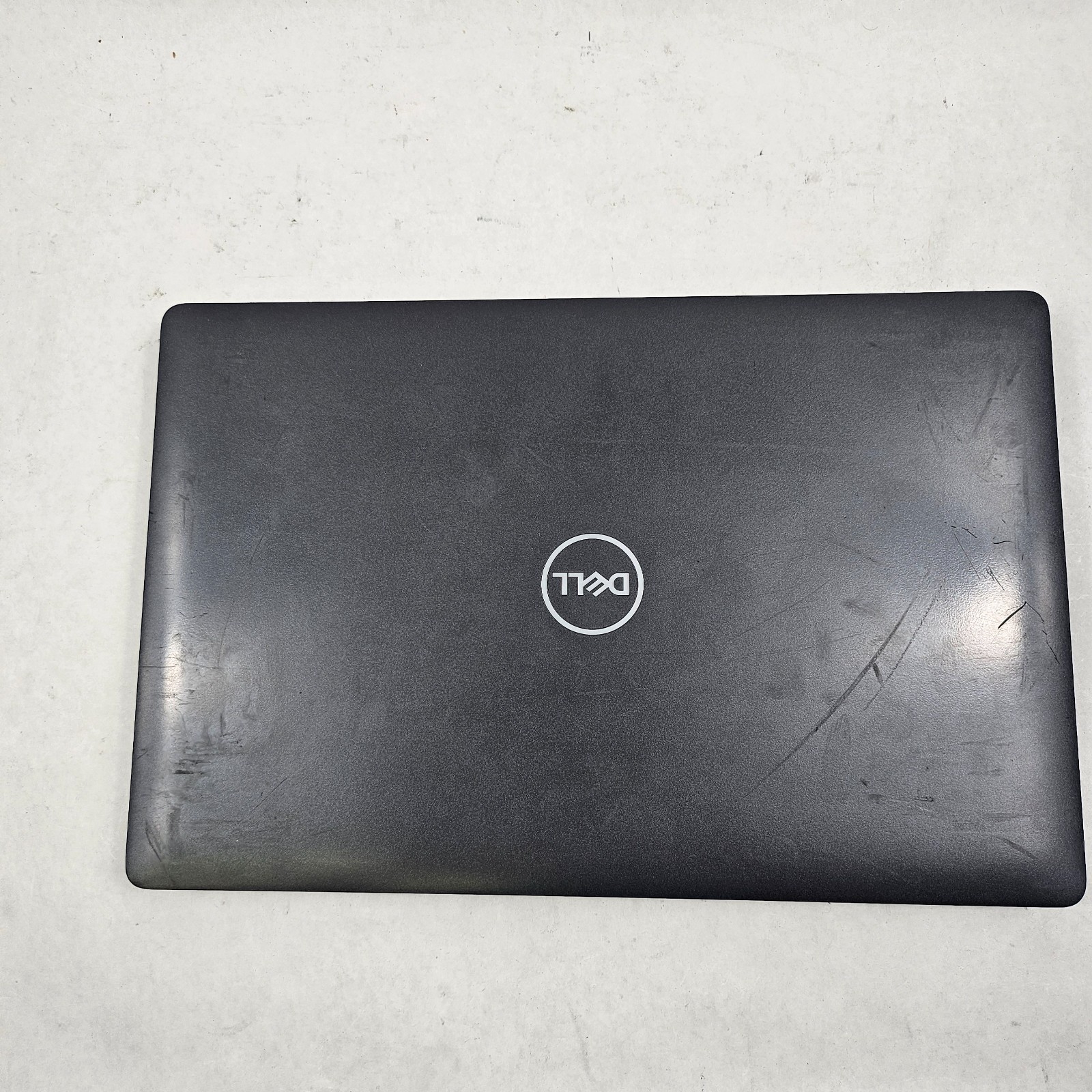 Dell Precision 3541 15.6″ Intel i7-9750H 16GB DDR4 512GB SSD Quadro P620 *Read