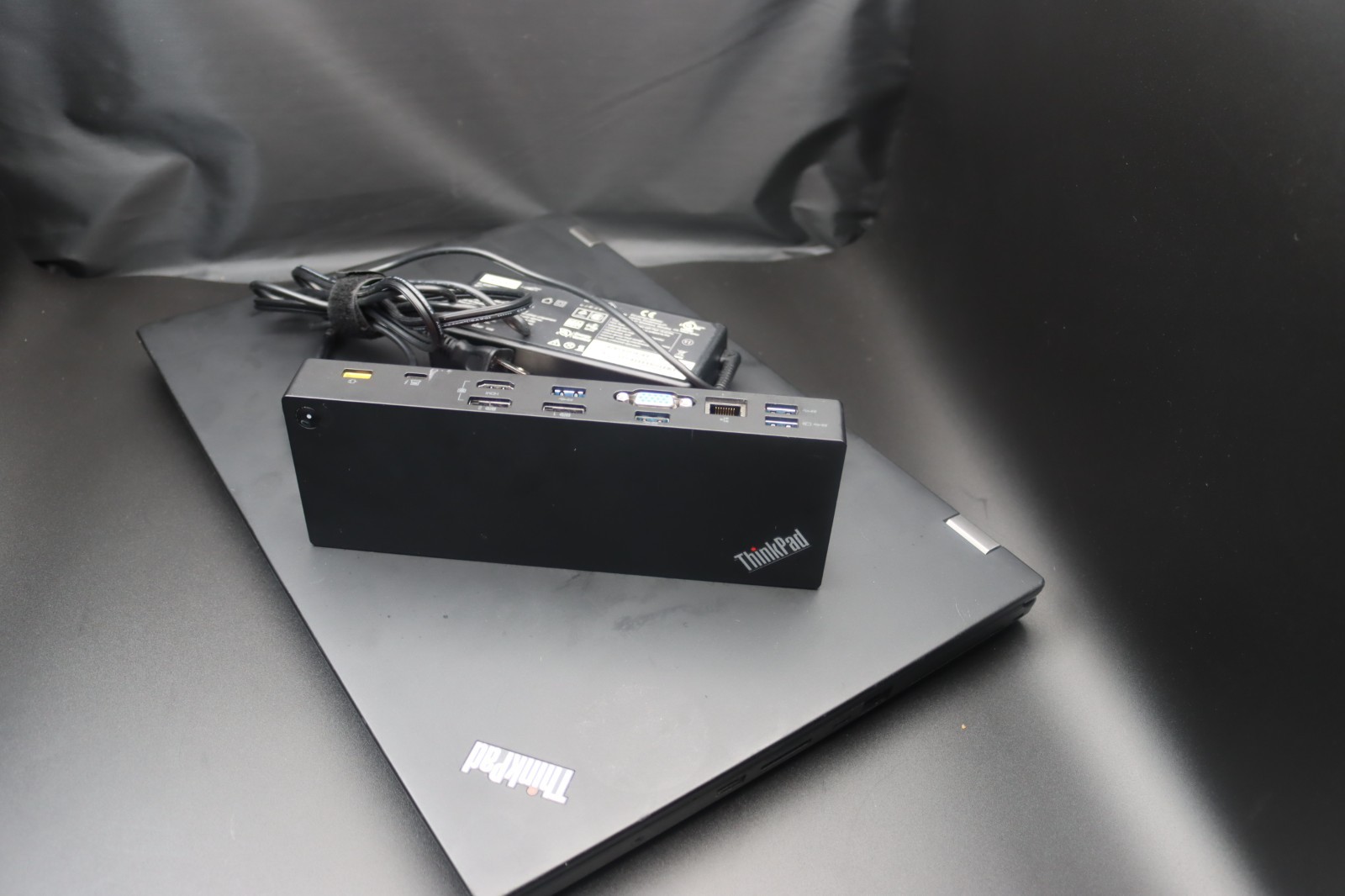 Lenovo P73 Intel i7 9th Gen 16GB RAM 512 GB NVIDIA Quadro T2000 + Dock Station