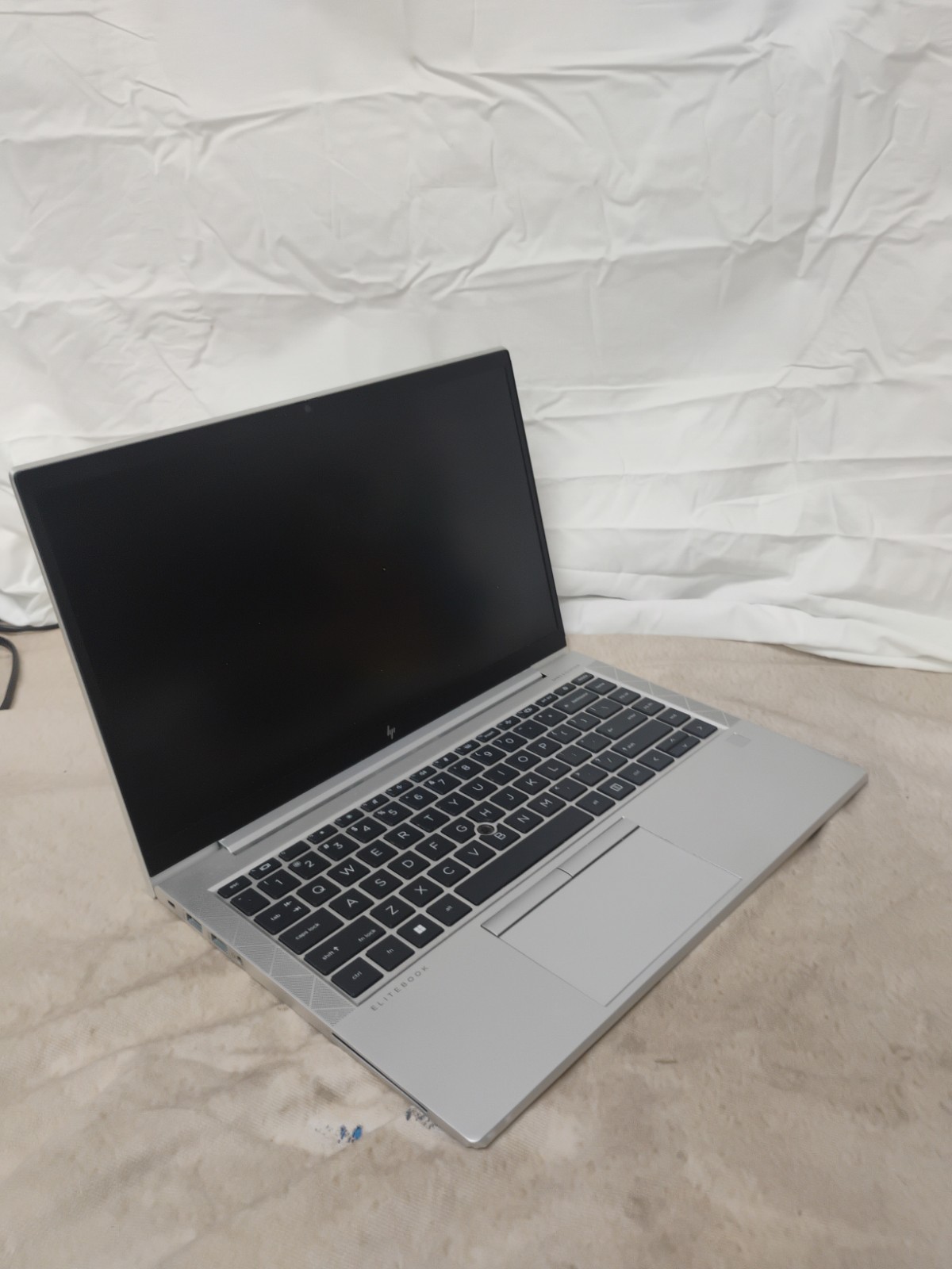 EliteBook 840 G8, i7-11th Gen, 8gb Ram, 512gb SSD, Win 11