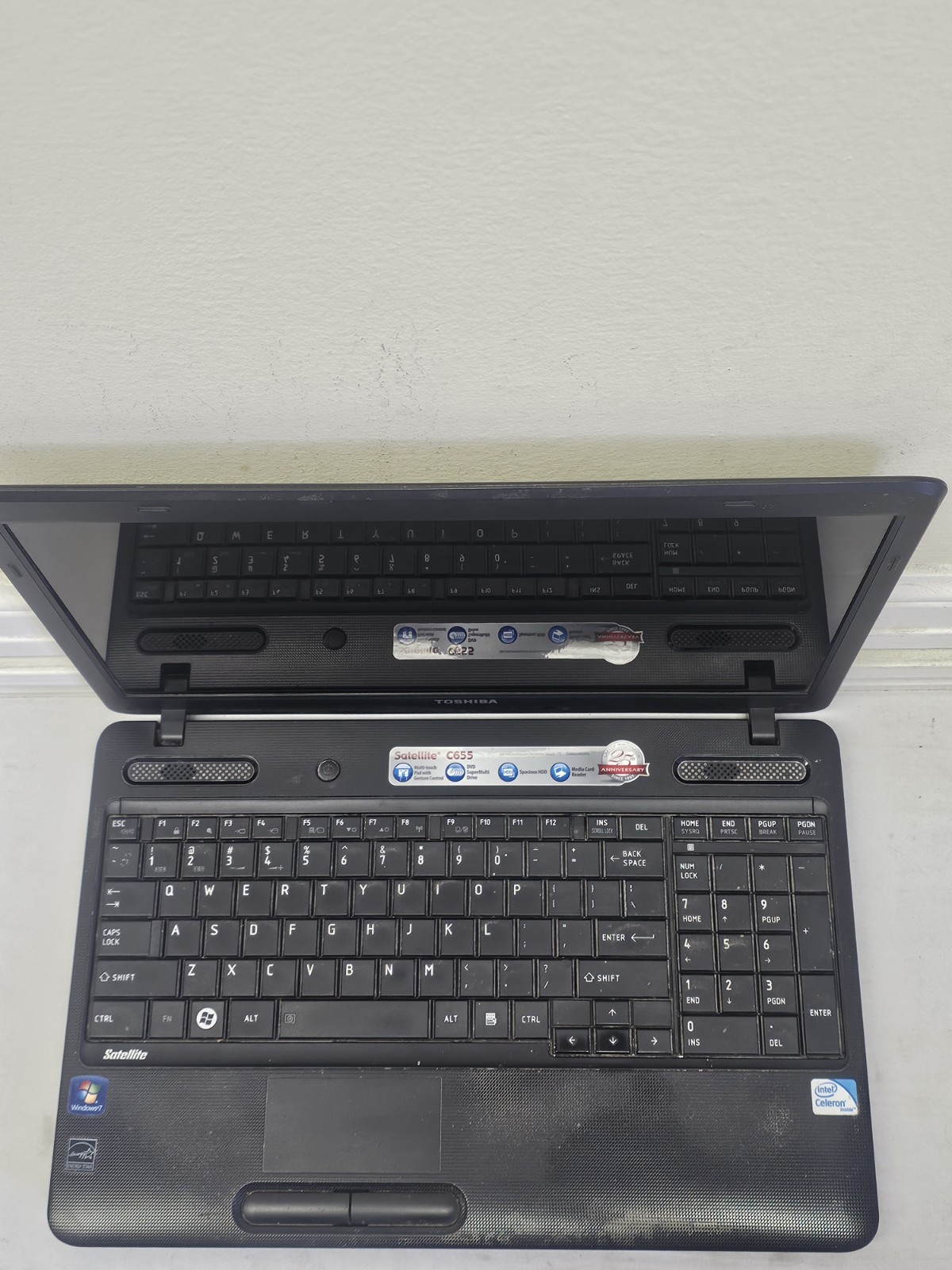 Toshiba Satellite C655 Laptop – Intel Celeron 900 – 2GB RAM – NO HDD/OS – READ