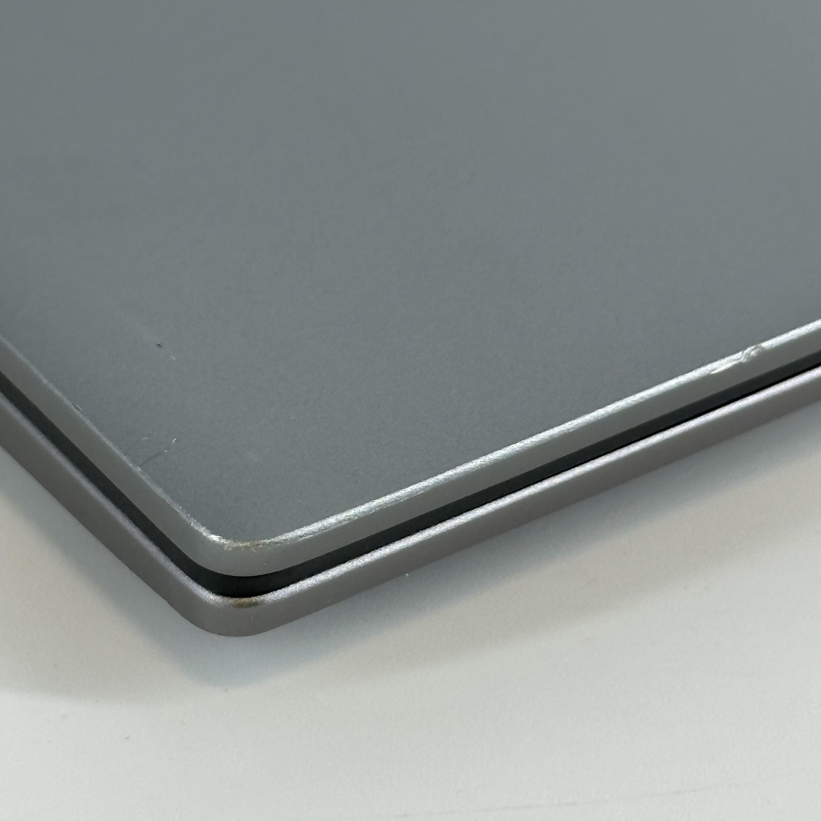 Dell Latitude 7450 14 Gray QHD TOUCH 3.8 GHz Ultra 7 165H 32GB 256GB SSD Good