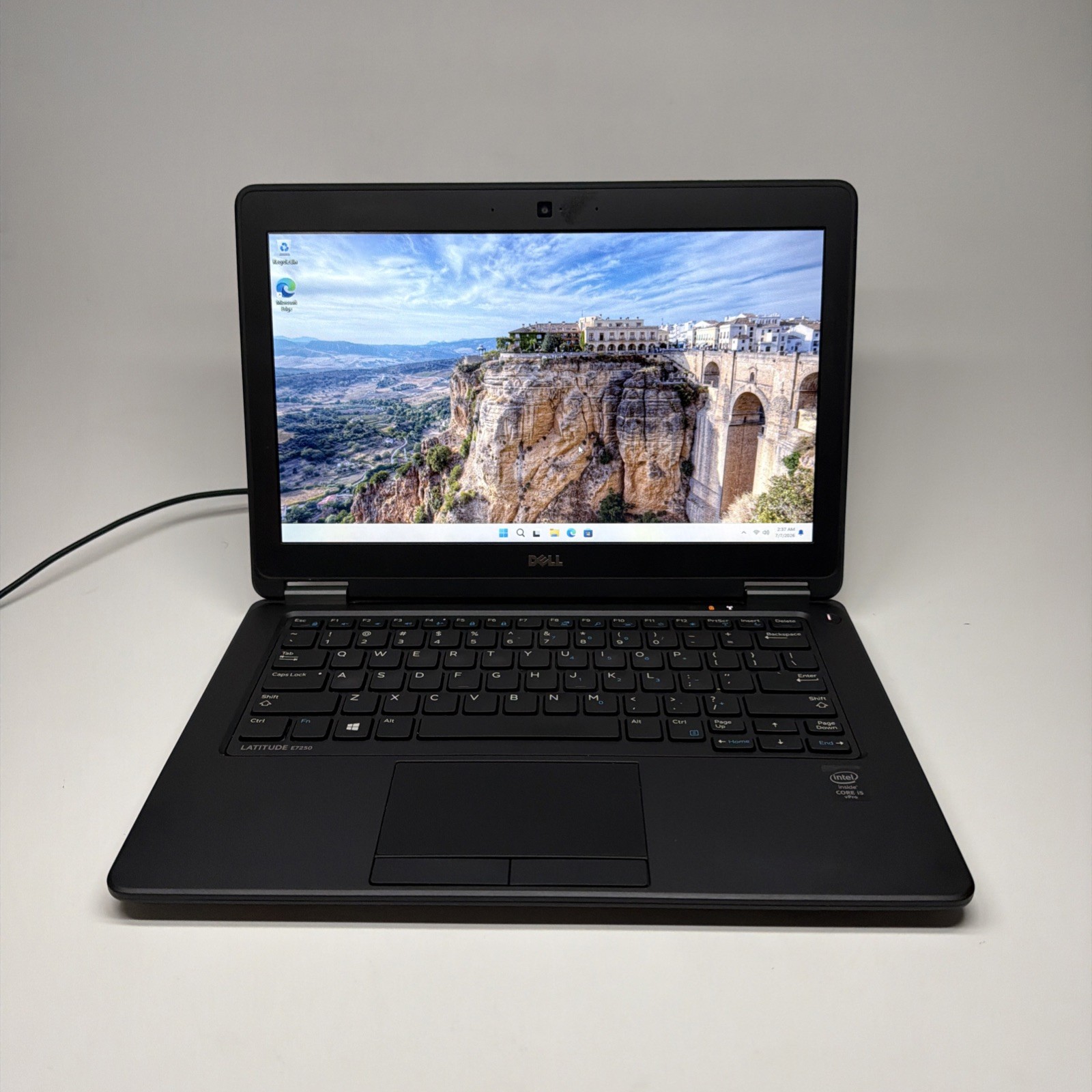 Dell Latitude E7250 Laptop Intel Core i5-5300U@ 2.3GHz 8GB 128GB SSD W11 Pro