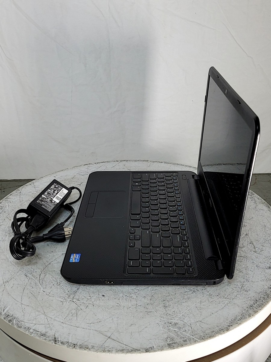 DELL INSPIRON 3521 15.6″ Laptop I3-3217U 4GB 120GB SEE NOTES