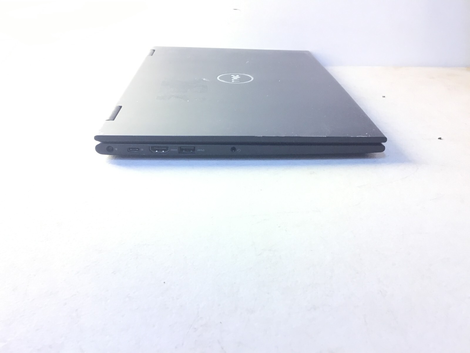 Dell Latitude 3390 2-in-1, i5-8350U 1.70Ghz, 8GB RAM, NO HDD