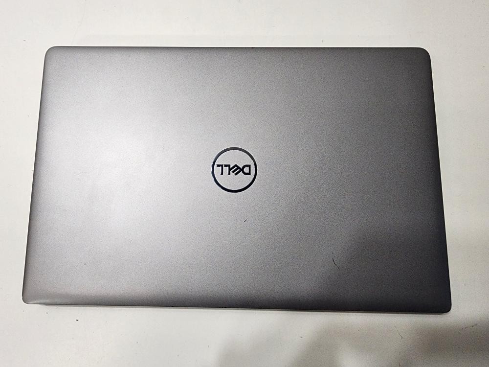 DELL COMPUTER LATITUDE 5540 (P19017884)
