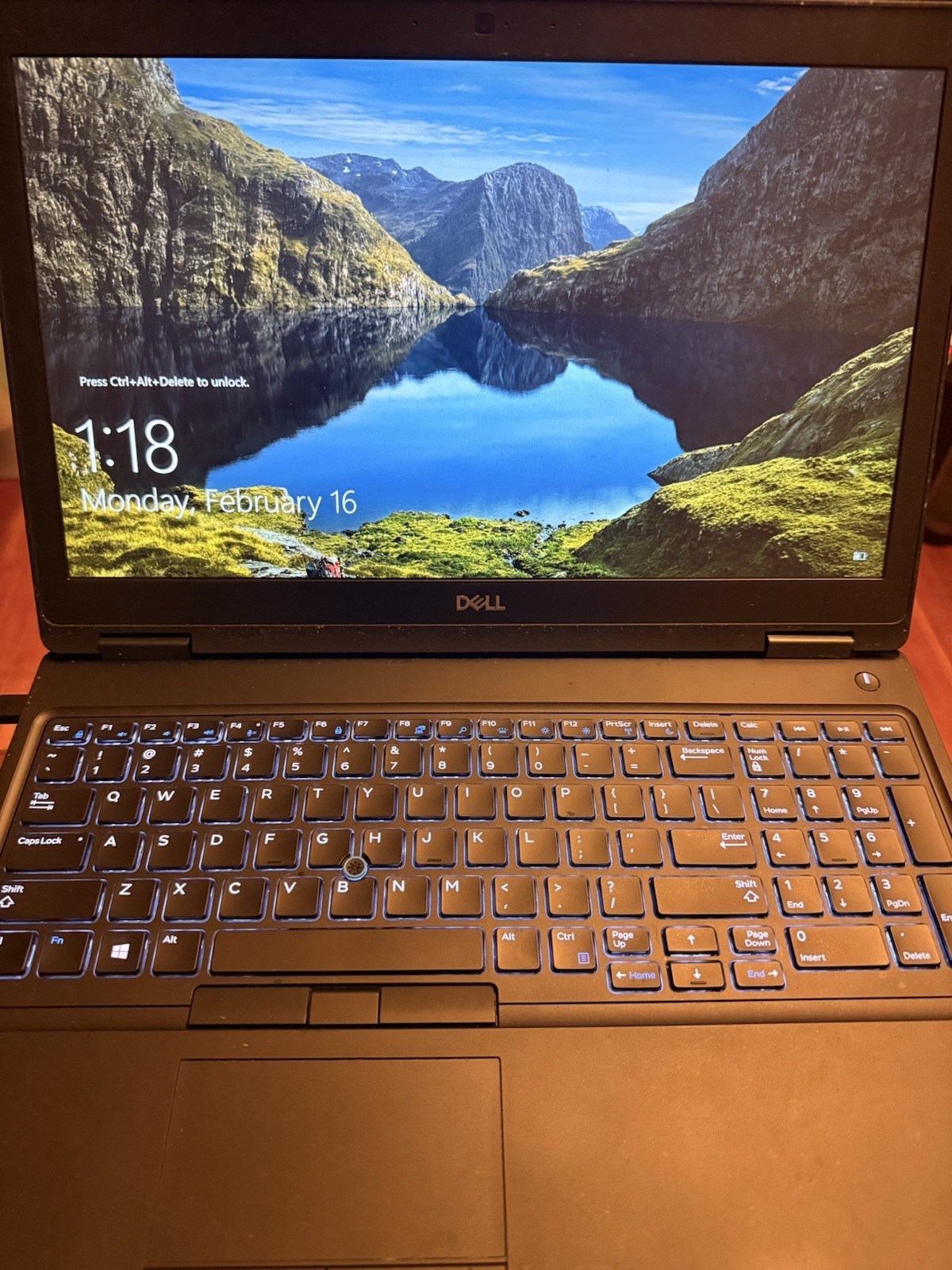Dell Latitude 15.6″ 3510 Intel i5-10210U @ 1.60GHz 8GB DDR4 RAM 256GB SSD READ