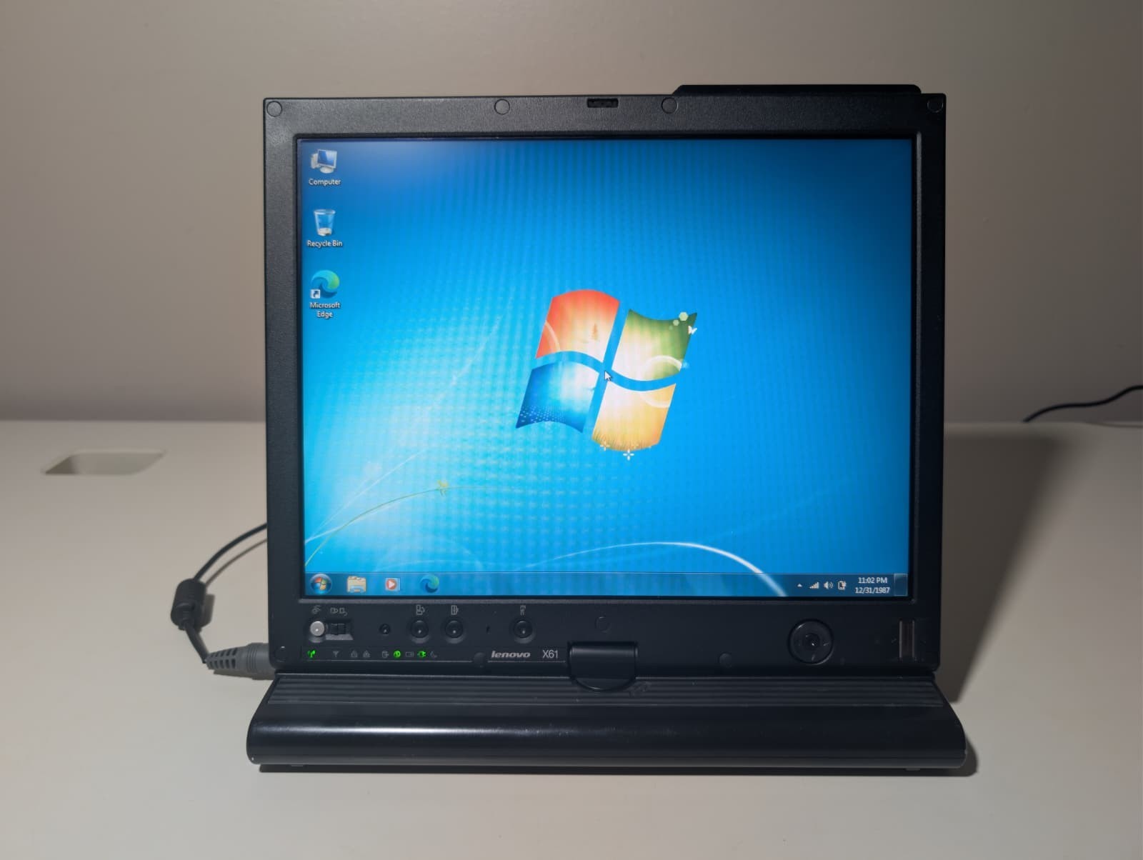 Lenovo ThinkPad X61 Tablet RARE | C2D L7500 4GB RAM 256GB SSD | Win 7 32-Bit