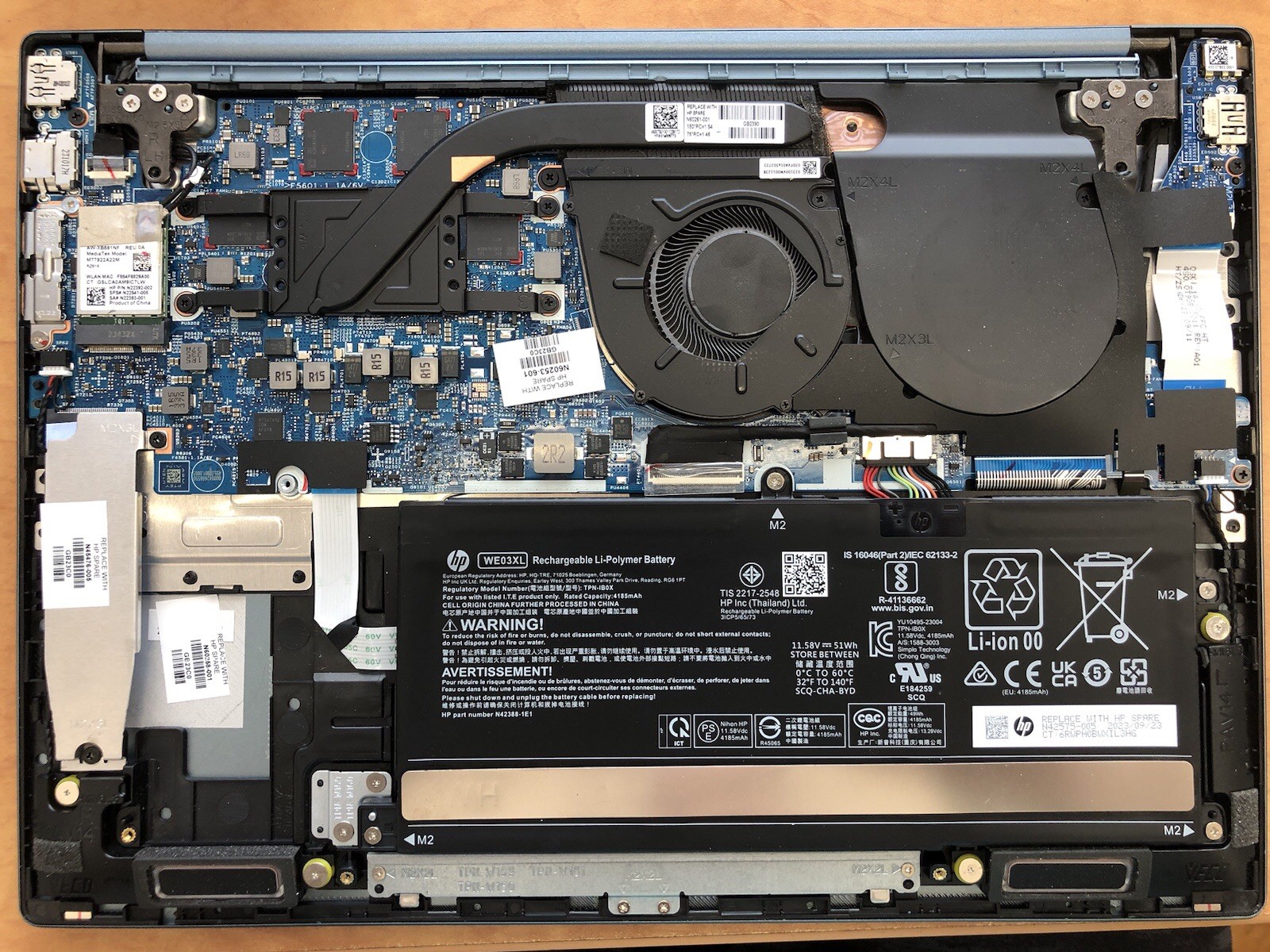 HP Pavilion Plus 14″ Laptop 14z-ey000 w/ AMD Ryzen 5 7540U 3.2GHz CPU & 16GB RAM