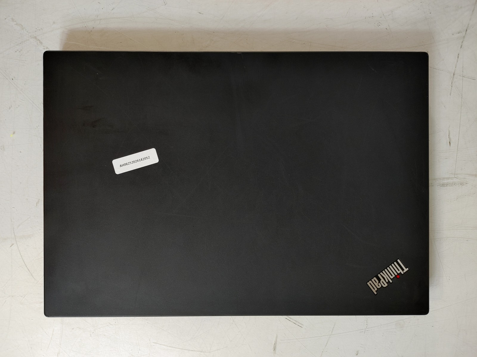 Lenovo ThinkPad T490 Core i7-8565U 1.80 GHz 16 GB DDR4 No HDD
