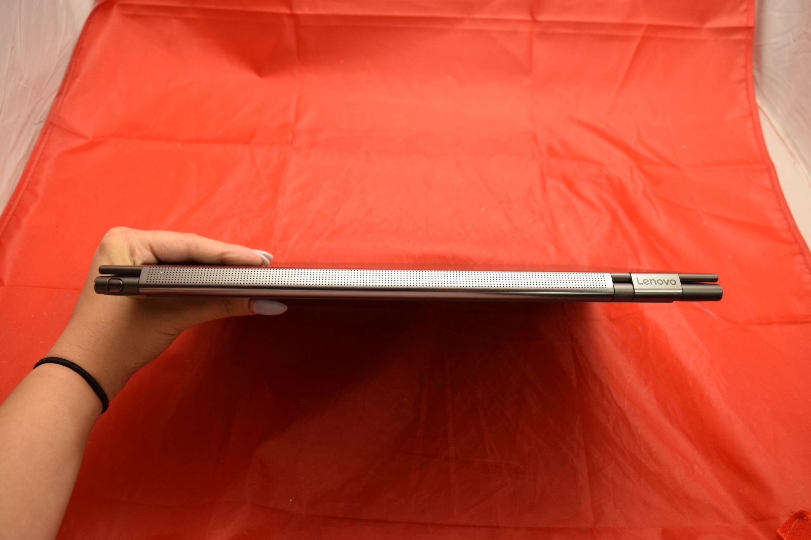 Lenovo Yoga C930-13IKB 13″ FHD Touch I7-8550U 256GB 12GB W11H + Pen
