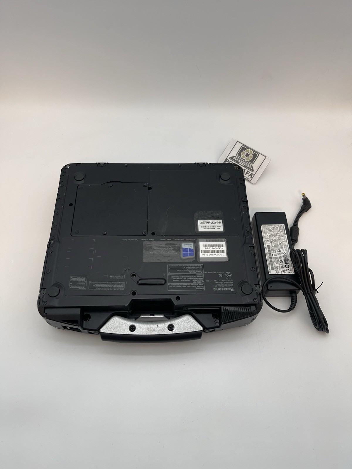 Panasonic Toughbook Cf-31 MK4 i5 27.GHz 8Gb 240GB SSD 4G NON-TOUCH Windows 11