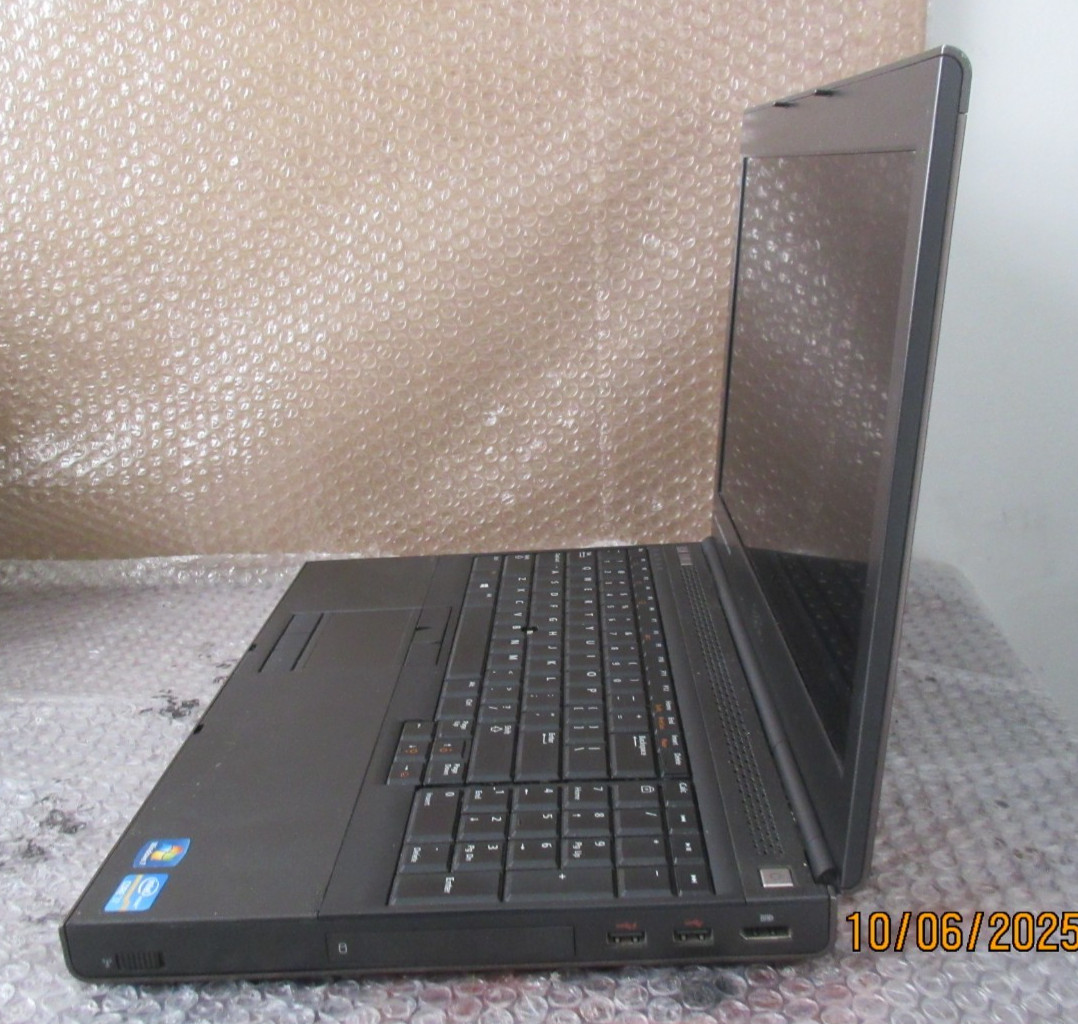 Dell PRECISION M4700 Intel Core i7 3rd Gen 8GB *READ DESC*