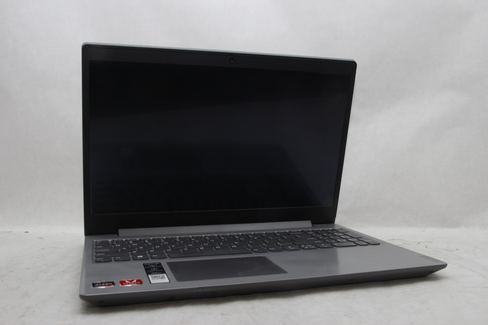 Lenovo IP L340-15API 15.6″ Laptop AMD R5 3500U 8 GB RAM 256 GB SSD No Charger