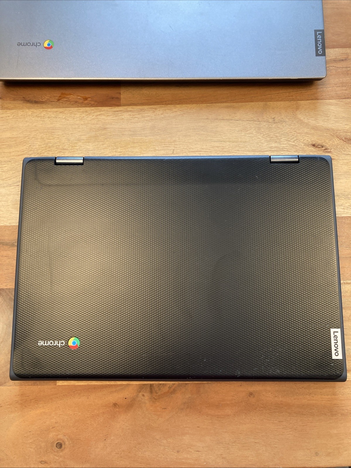 Lenovo Chromebook 300E 2nd Gen AST Laptop A4-9120C 1.6GHz 32GB SSD 4GB RAM