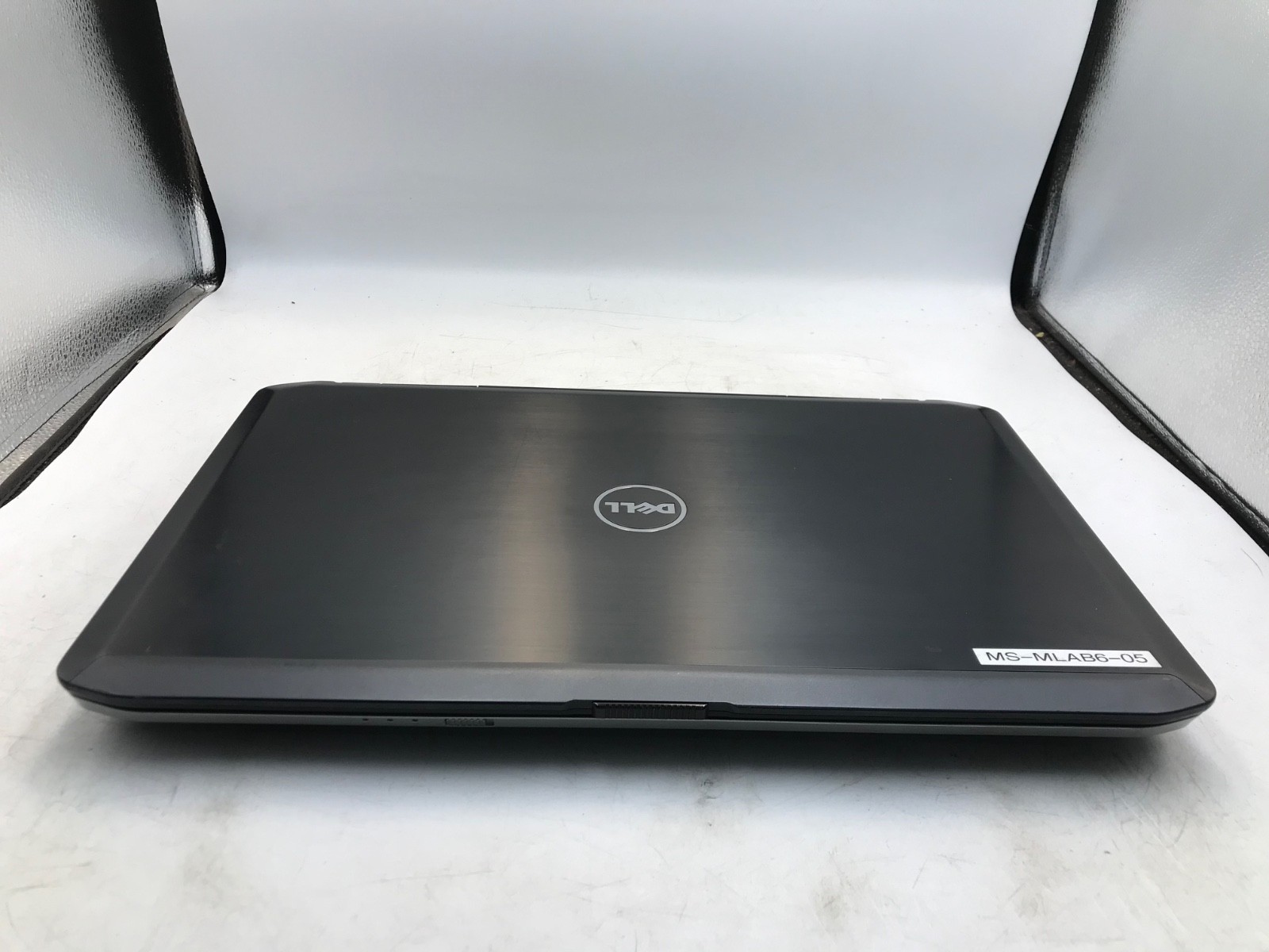 Dell Latitude E5530 Intel Core i3-3120M 2.5GHz 15.6″ Laptop-NO BOOT/NO KB-MZ