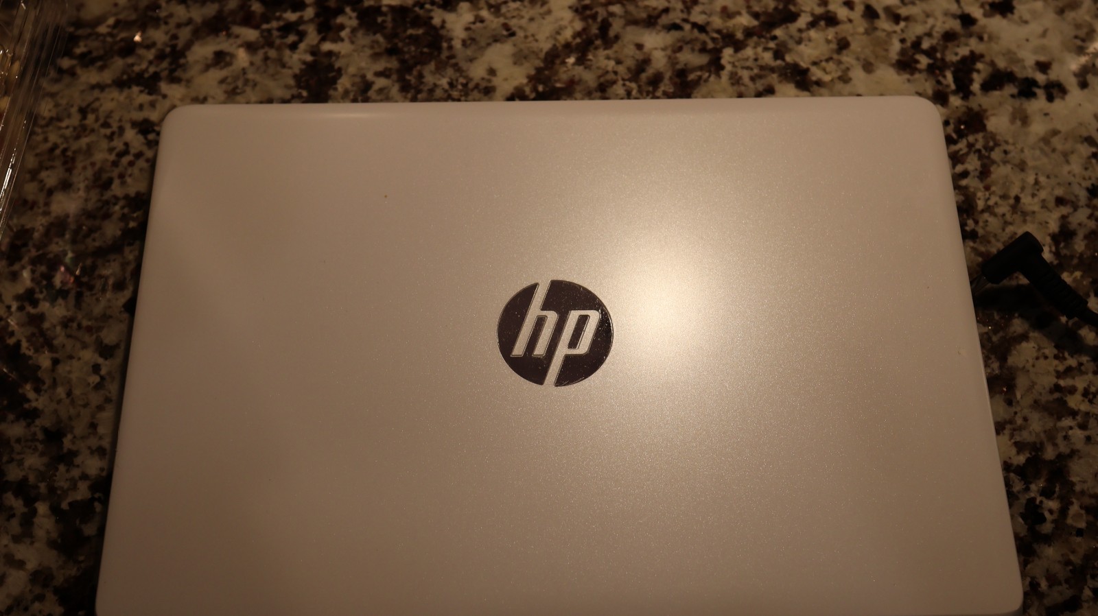 HP STREAM LAPTOP AK0035NR 11.6 INCH 4GB RAM 32 GB ROM INTEL CELERON N 1.1 GHZ
