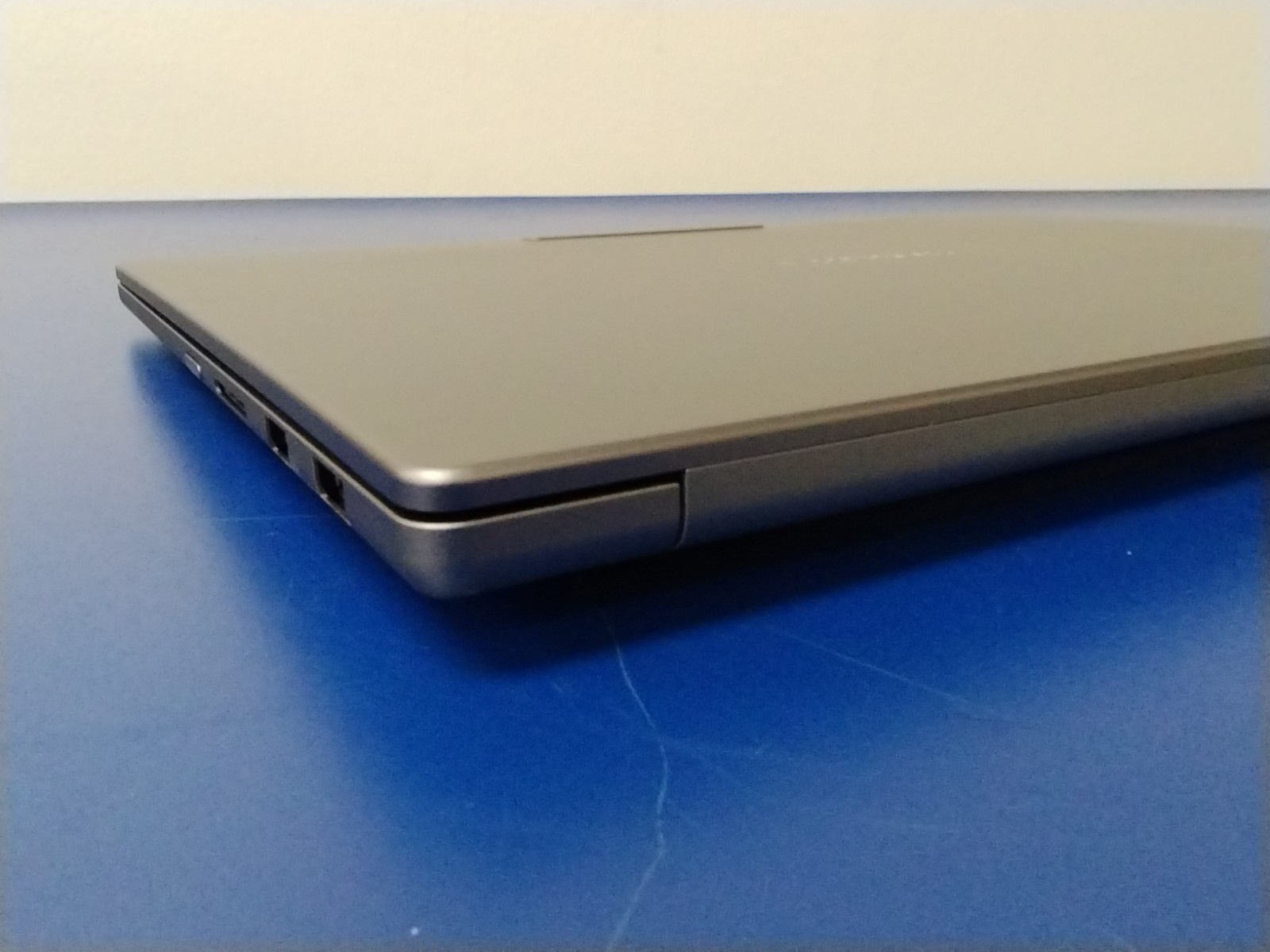 LENOVO IdeaPad Pro 5 1IAH10, Intel Core Ultra 9 285H, 2.90 GHz 32 GB, 1 TB NVMe